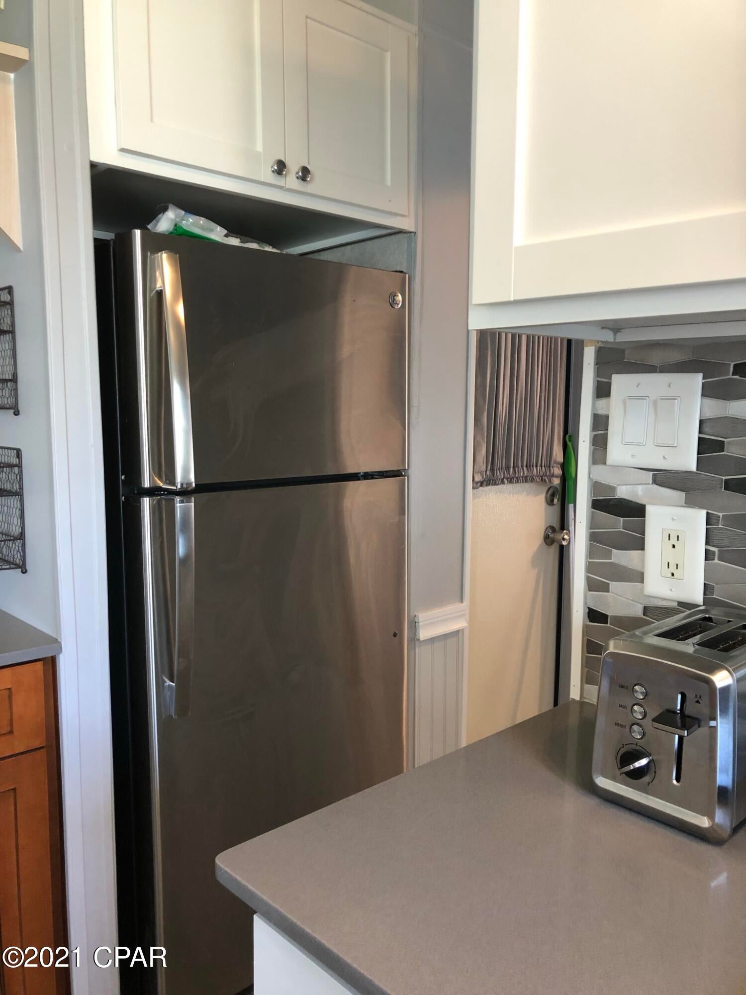 Emerald Pointe Resort - Residential Lease