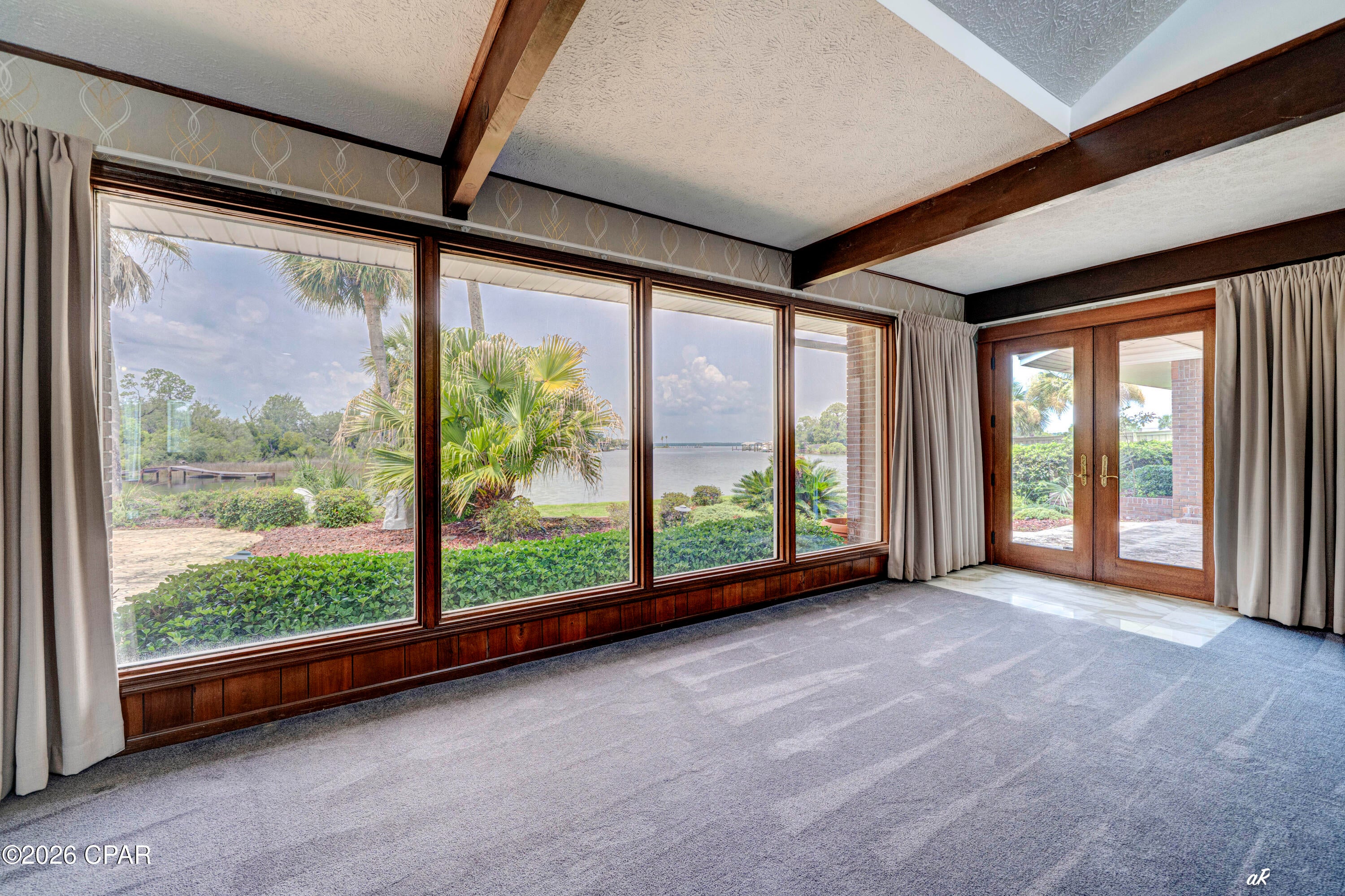 Baywood Shores Estates - Residential