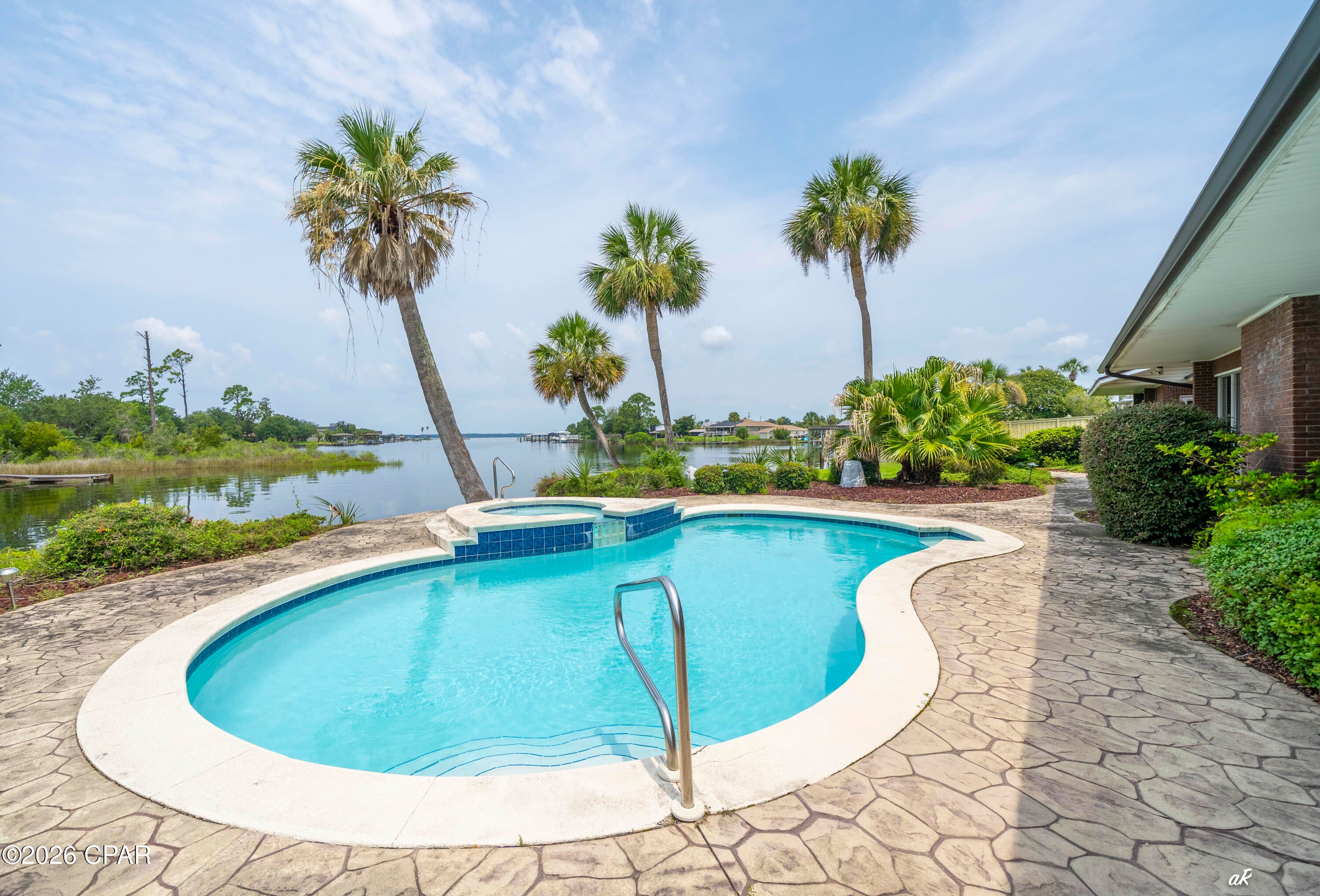 Baywood Shores Estates - Residential