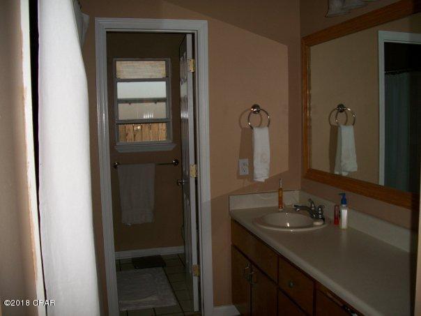 Shadow Bay Unit 1 - Residential Lease