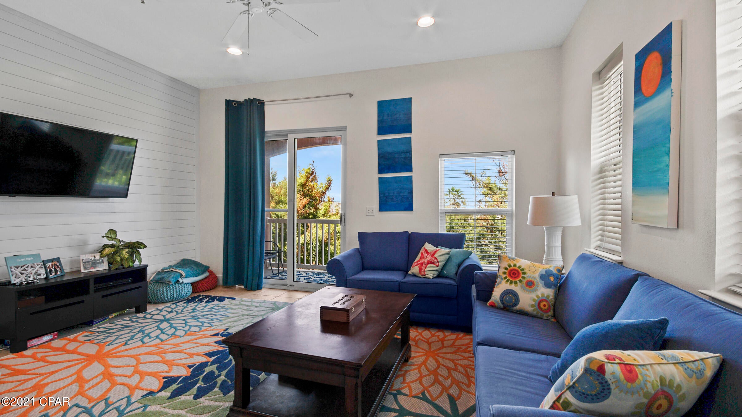 Casa Del Mar - Residential