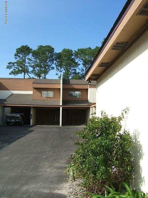 Palisades Condo Ph 1 - Residential