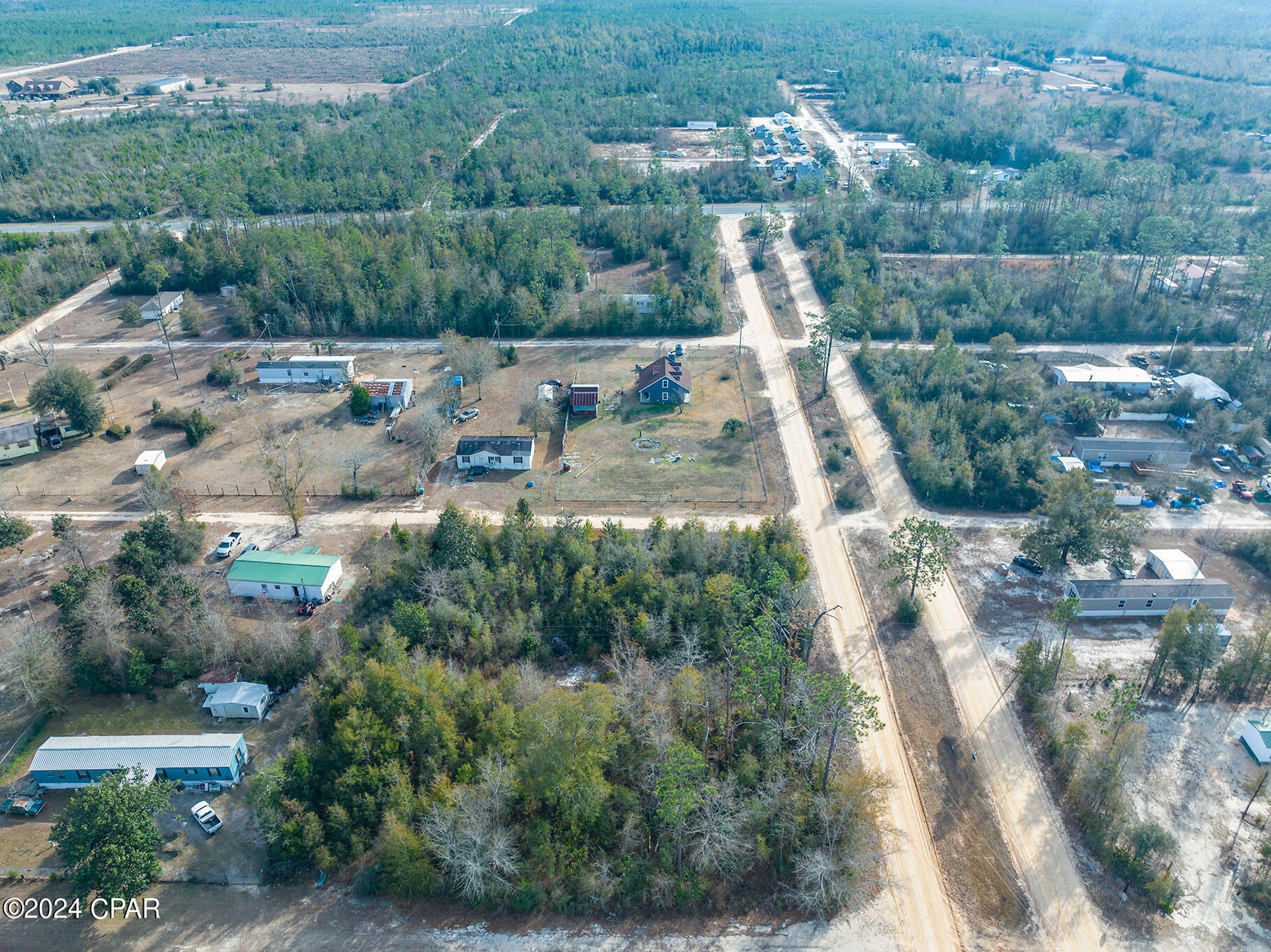 Caravana Manor 1st - Land