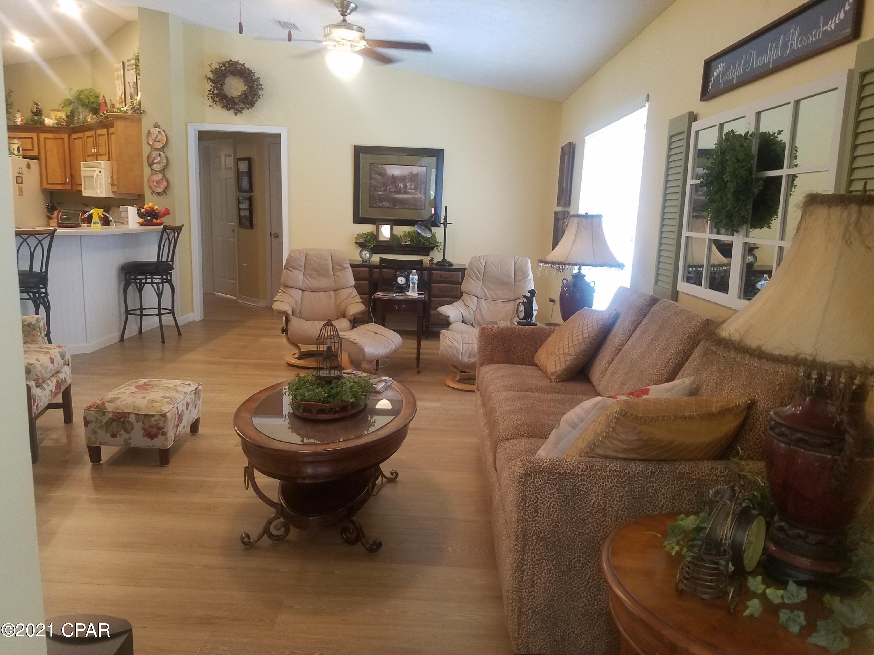 Leisure Lakes - Residential