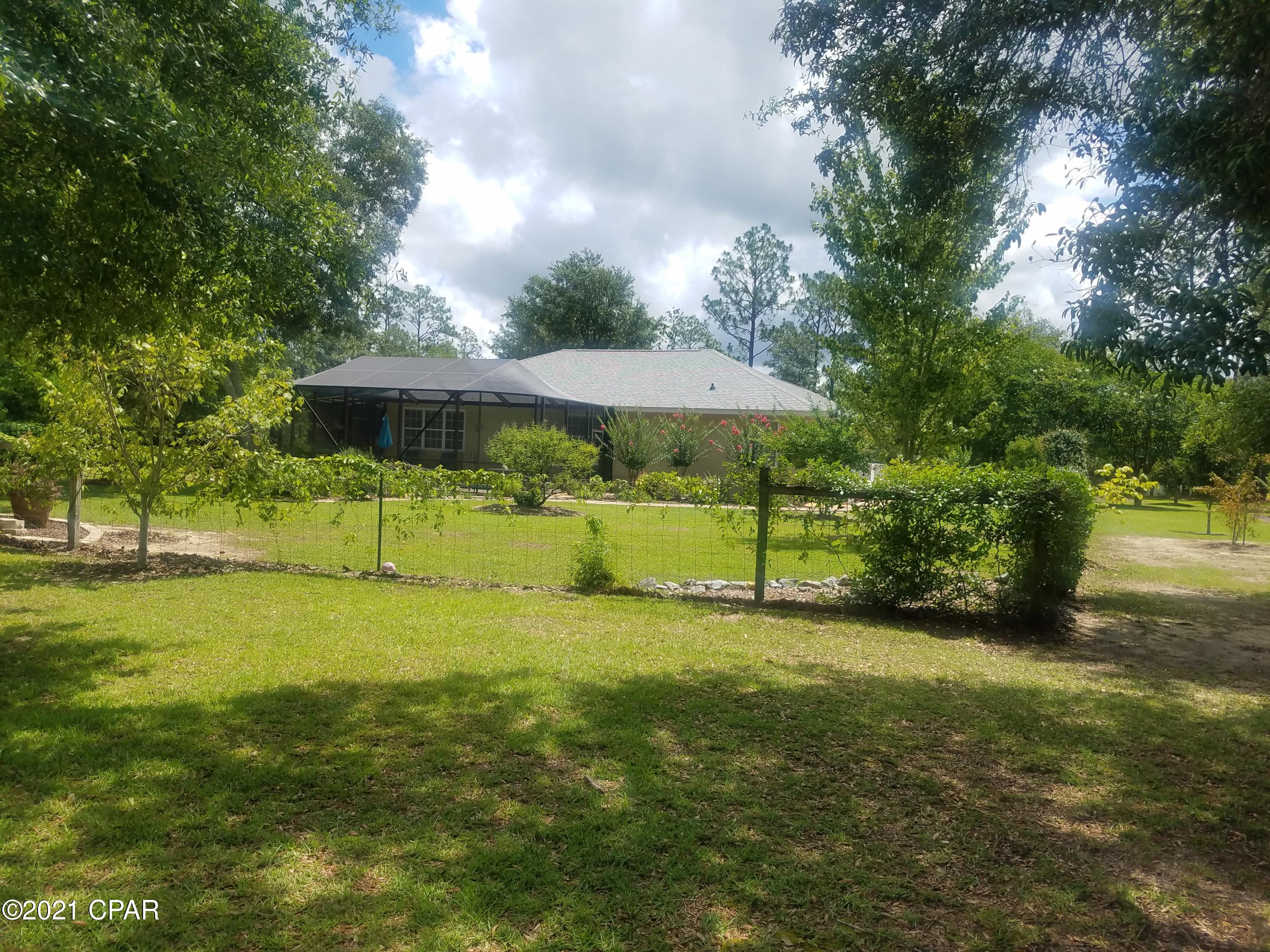 Leisure Lakes - Residential