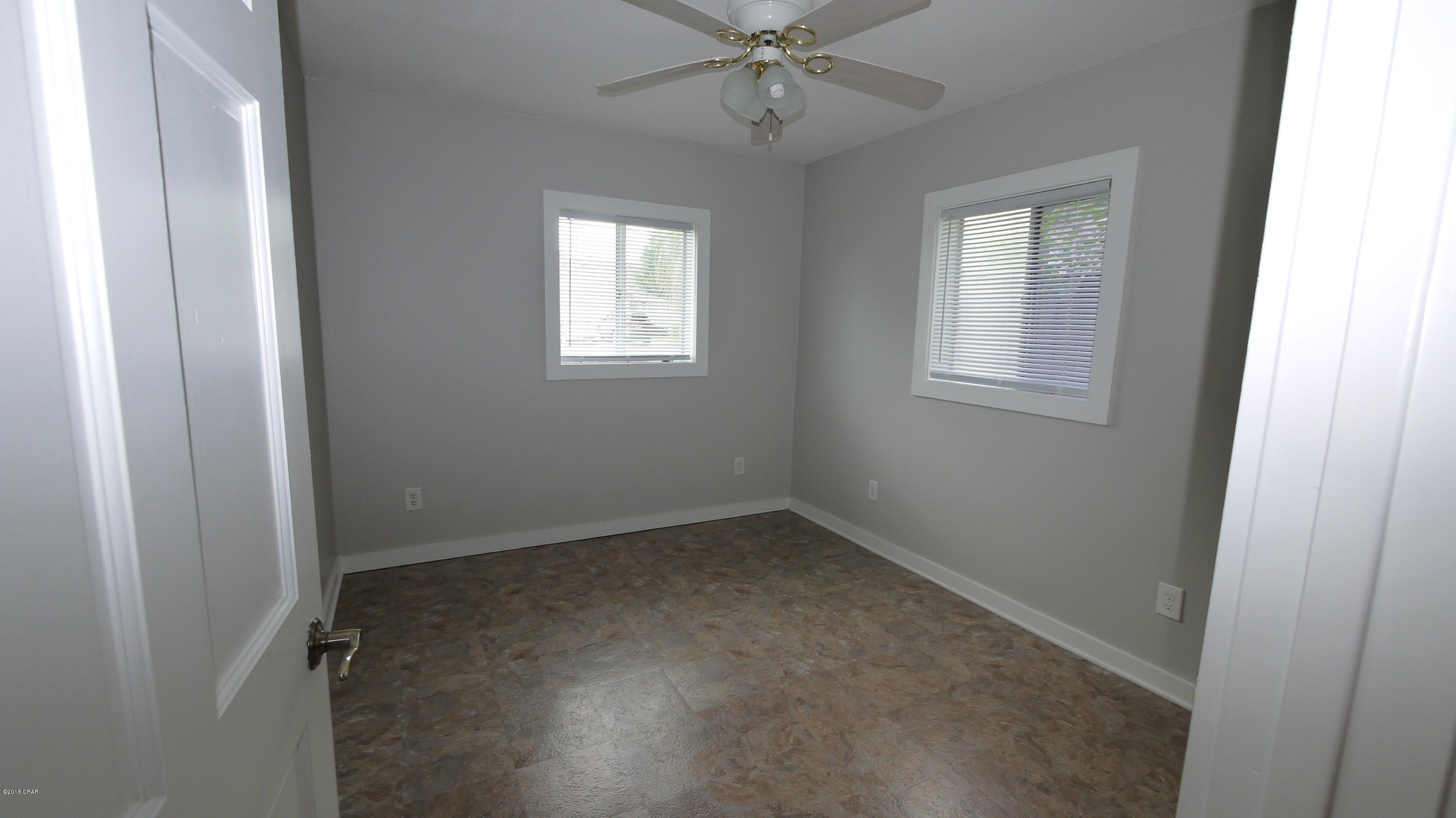 Riviera Beach 1st Add - Residential Lease