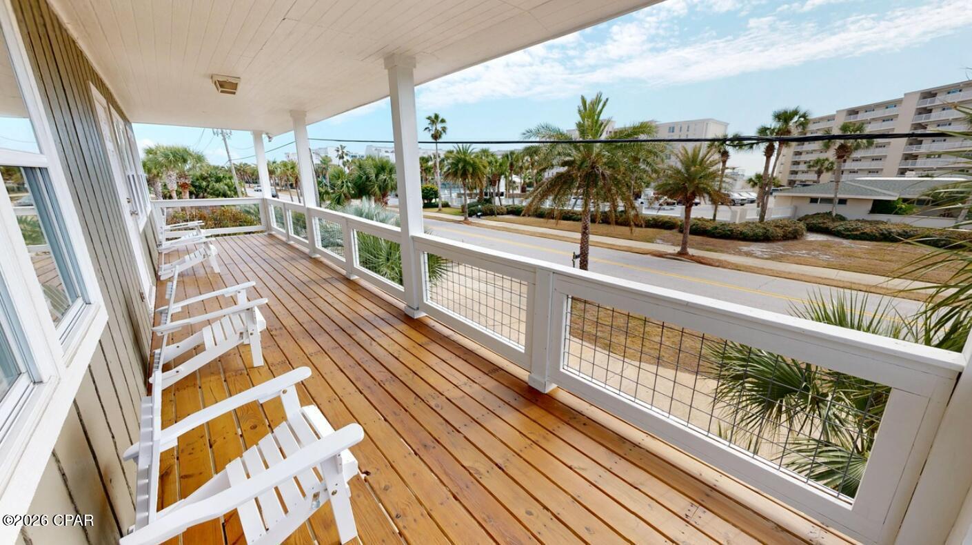 Holiday Isle - Residential