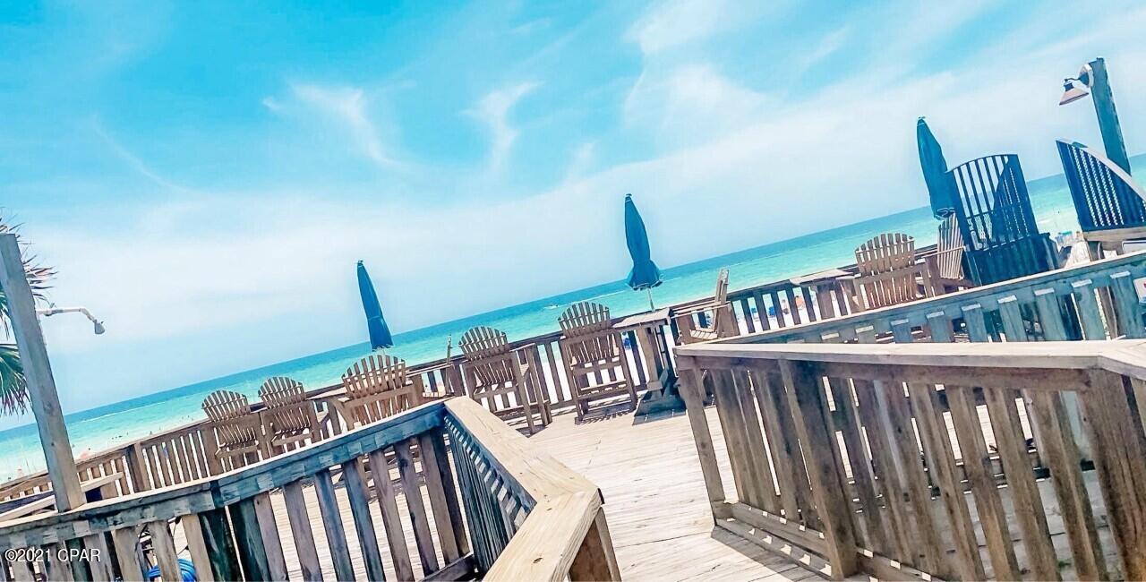Largo Mar is situated on the East end of Thomas Dr within  a short walk or drive  to St. Andrews State Park, Schooners, Shopping and much more. Known for being a peaceful, quiet, well maintained, family oriented complex, is what makes Largo Mar so desirable.