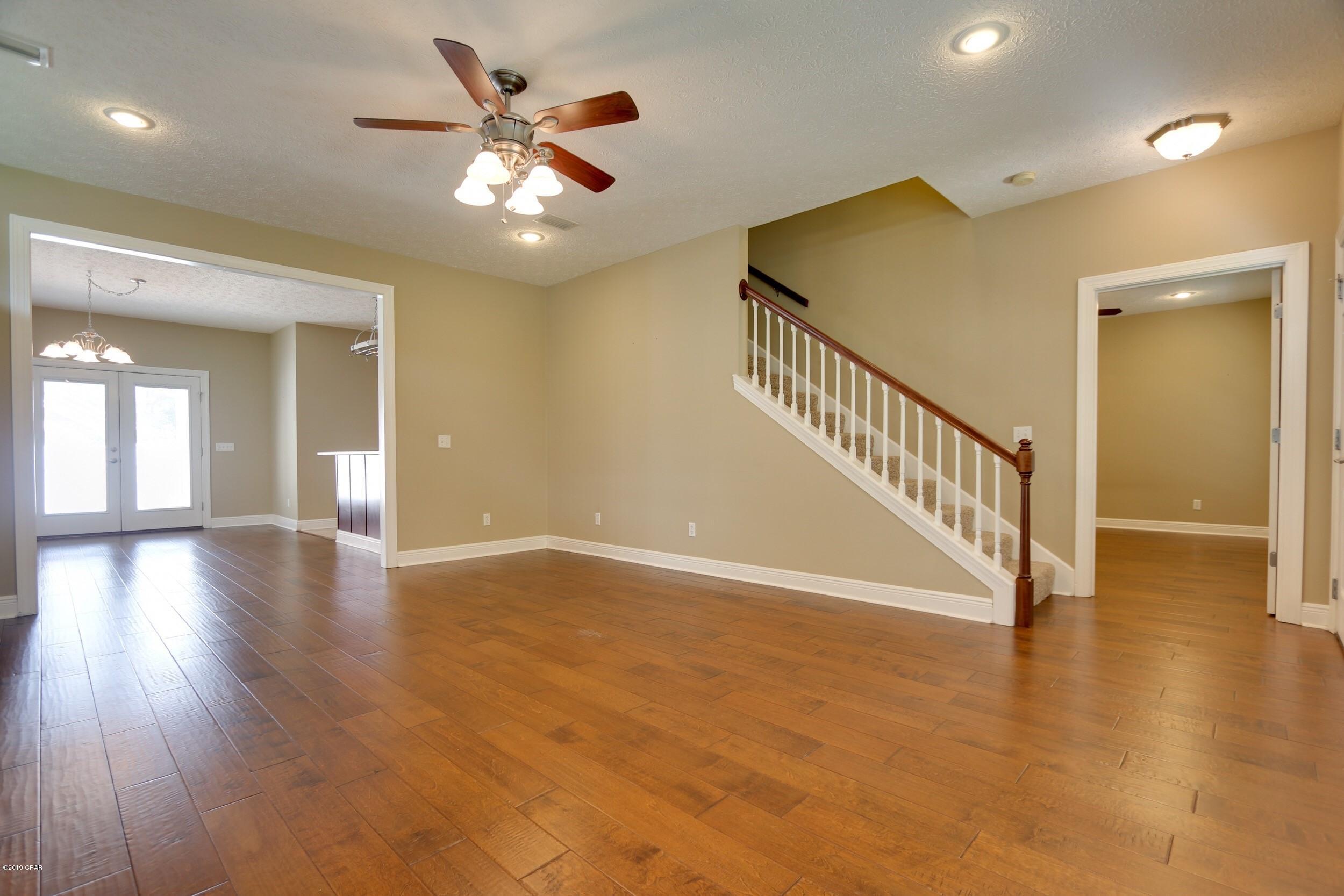 Riverside Ph I - Residential Lease