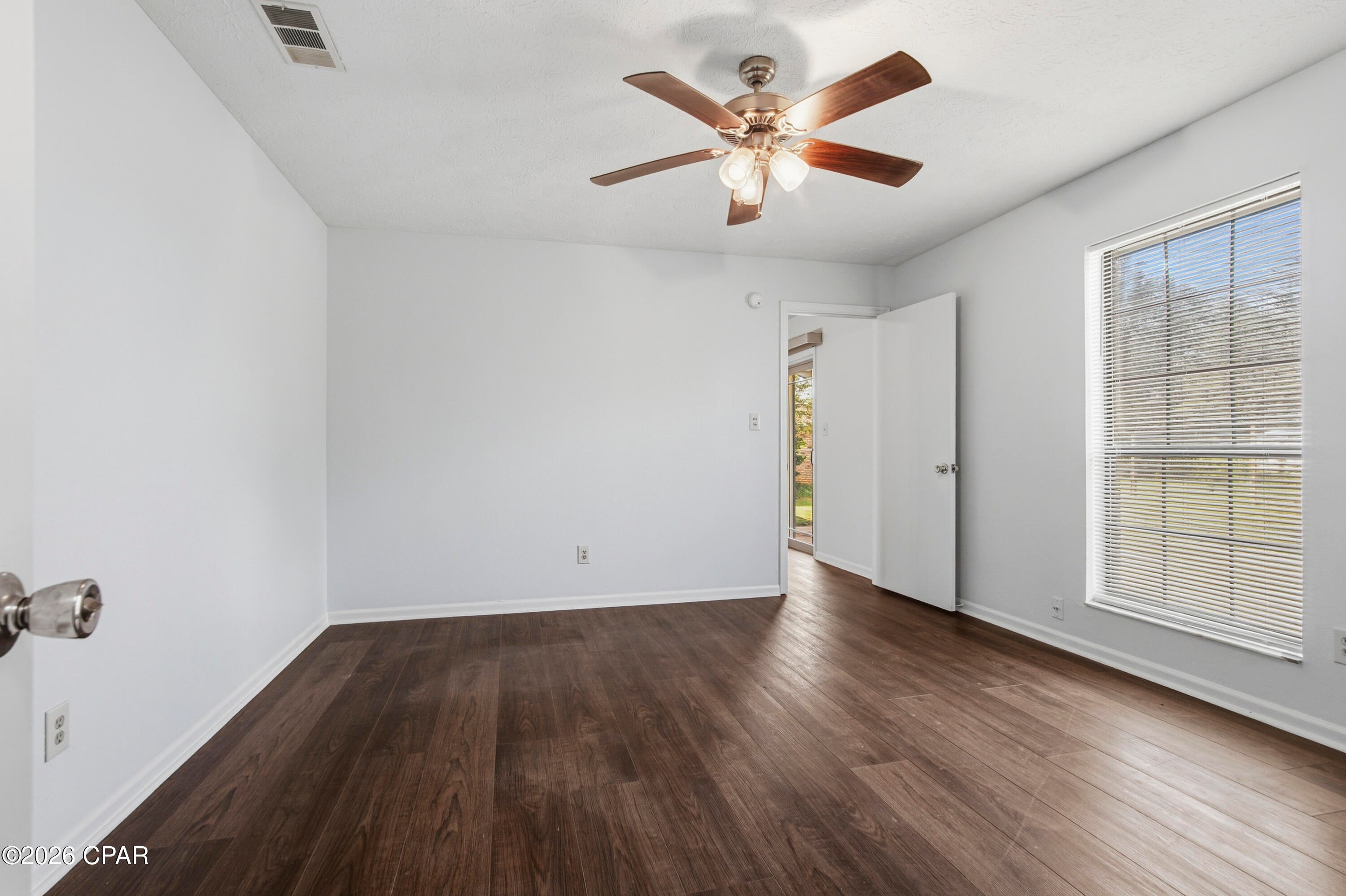 Towne & Country Lake Estates - Residential