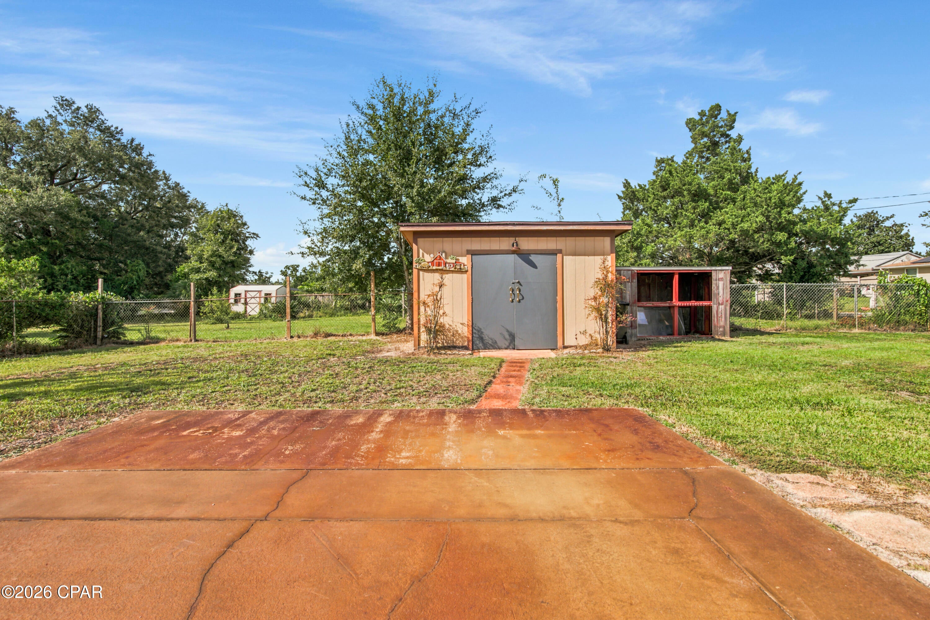 Towne & Country Lake Estates - Residential