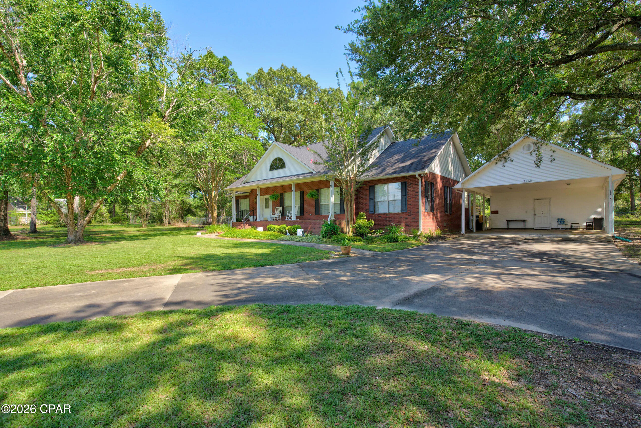 Dogwood Lakes - Residential