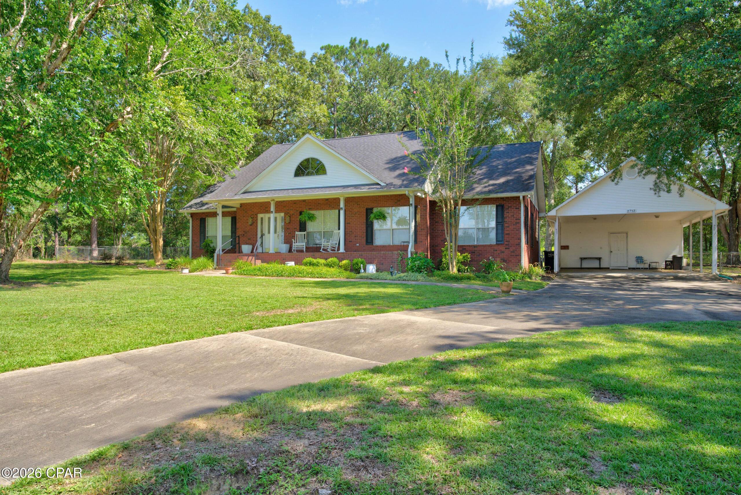 Dogwood Lakes - Residential
