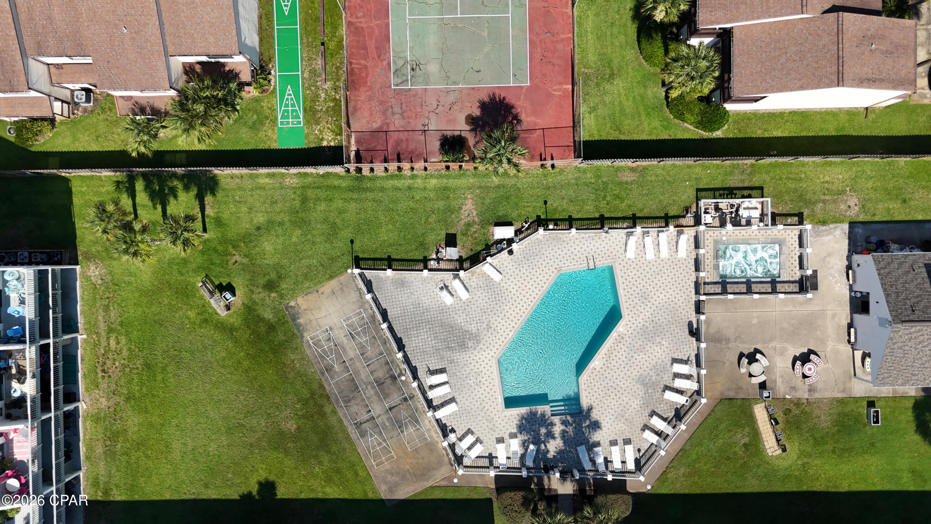 Endless Summer I - Residential