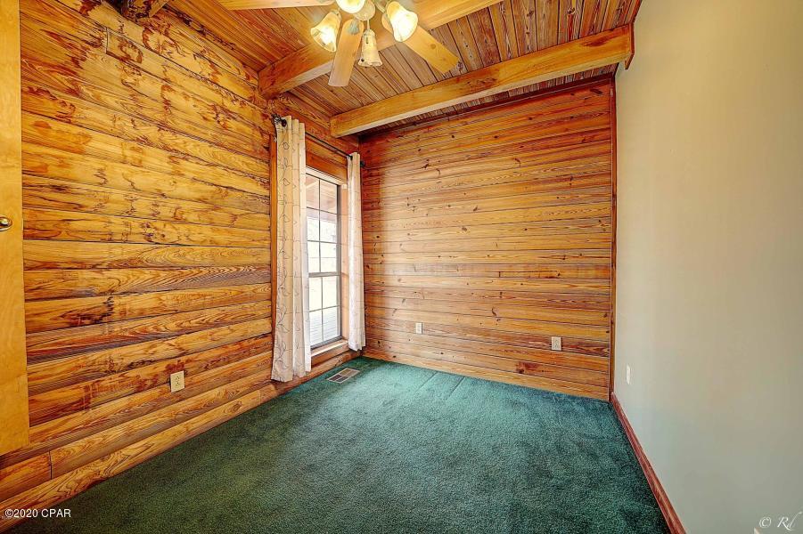 Creek Hollow Estates Unit - Residential Lease