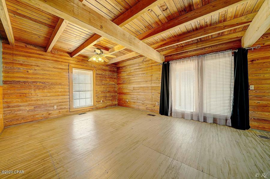 Creek Hollow Estates Unit - Residential Lease