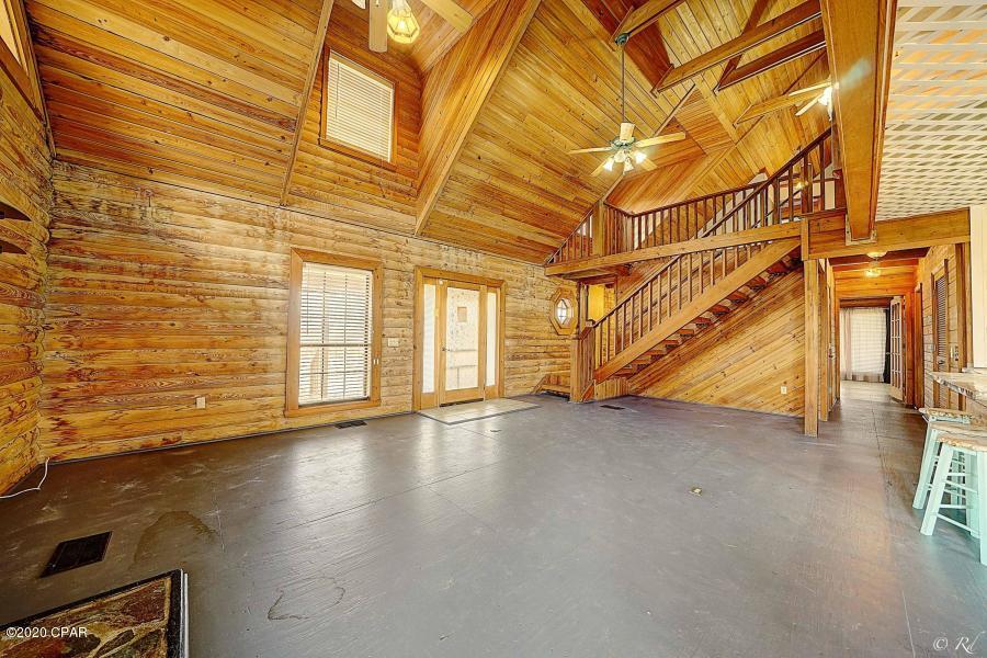 Creek Hollow Estates Unit - Residential Lease