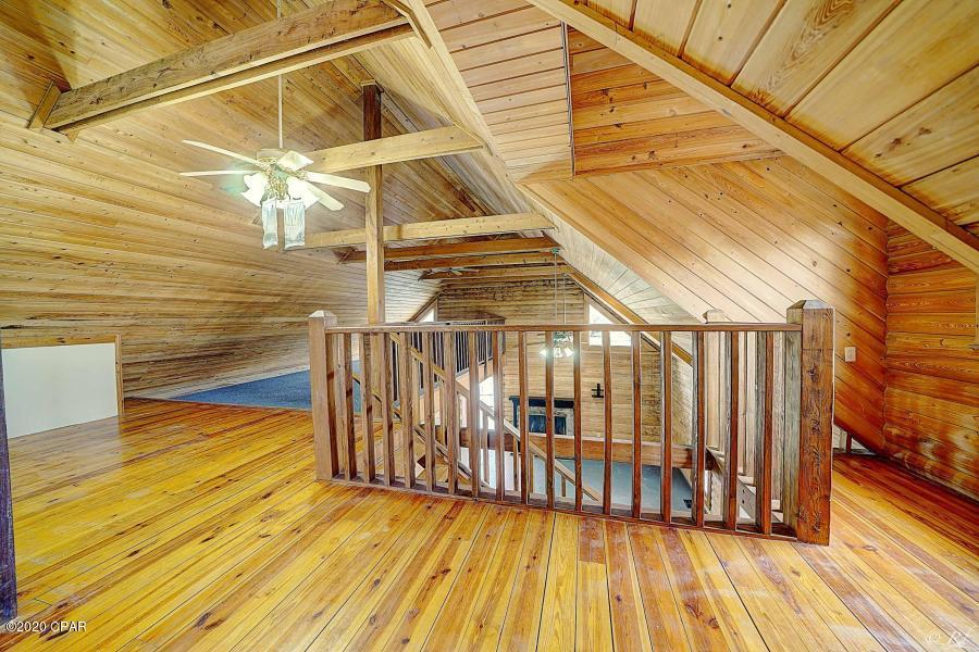 Creek Hollow Estates Unit - Residential Lease