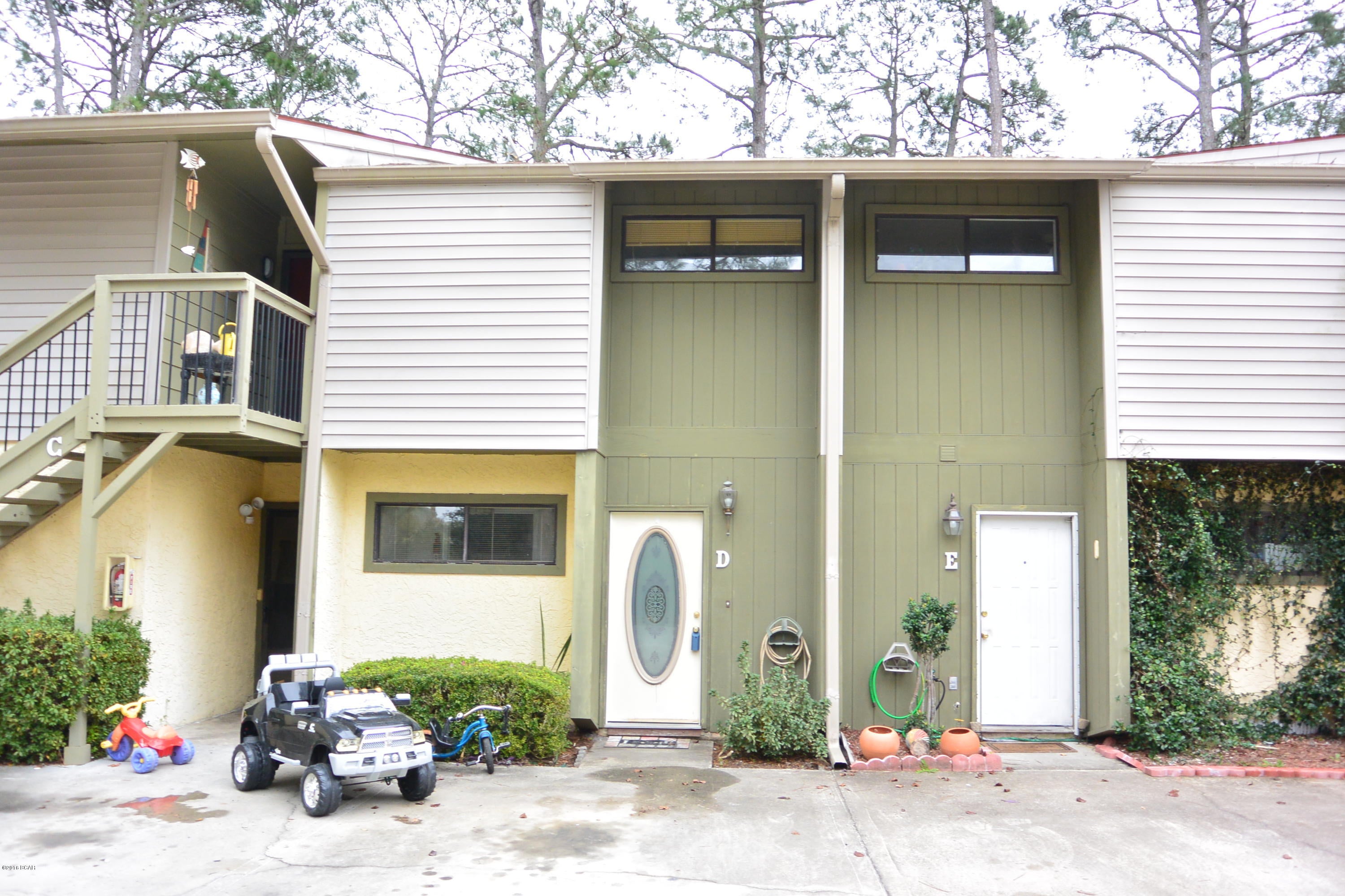 Shade Tree Condo. - Residential