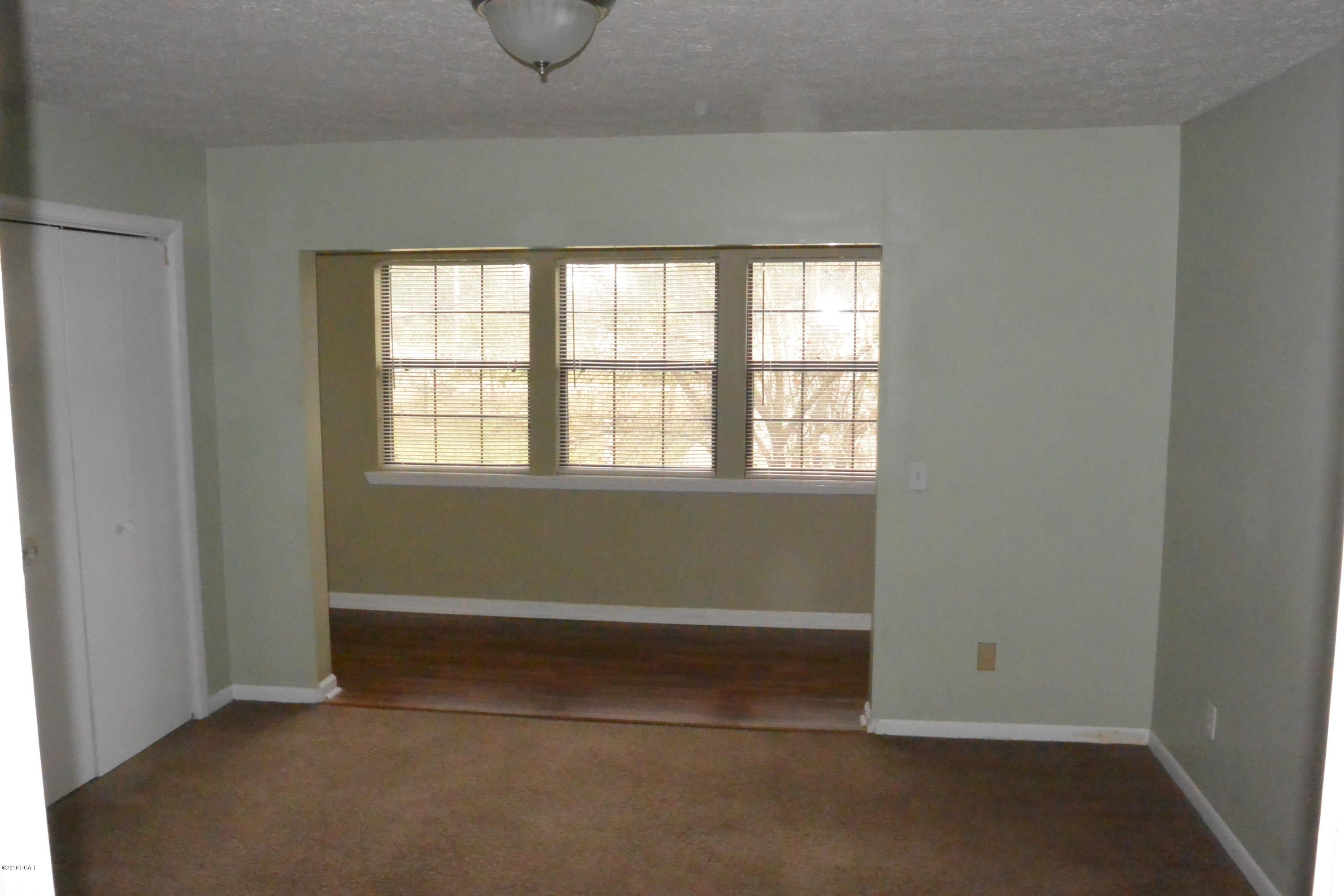 Shade Tree Condo. - Residential