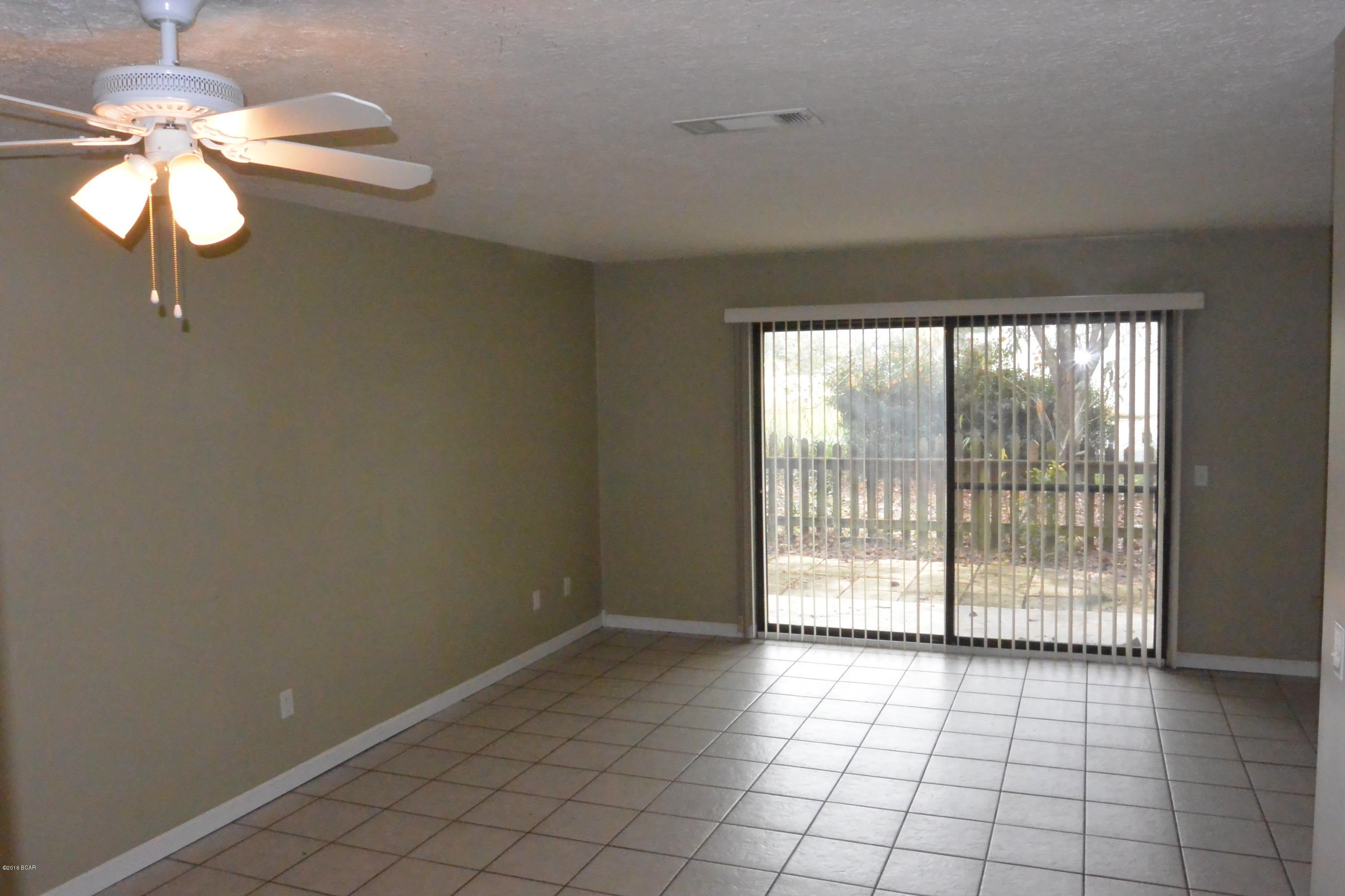 Shade Tree Condo. - Residential