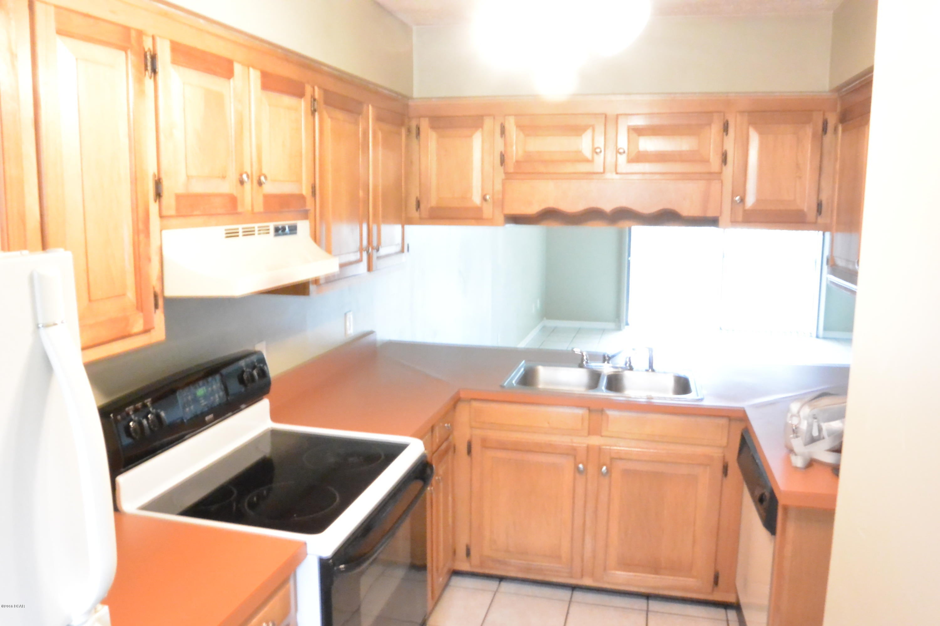 Shade Tree Condo. - Residential