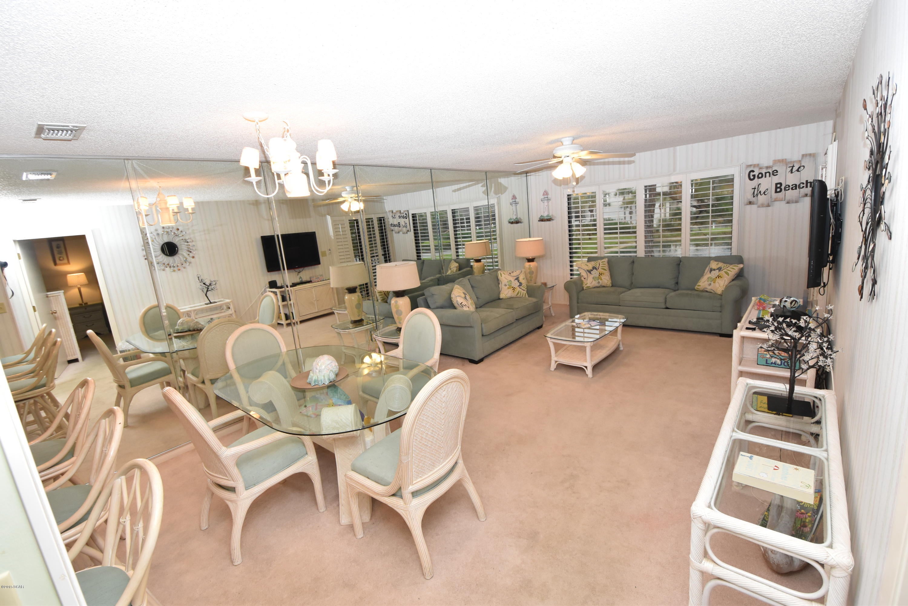 Forest Hills Tennis Villas - Residential