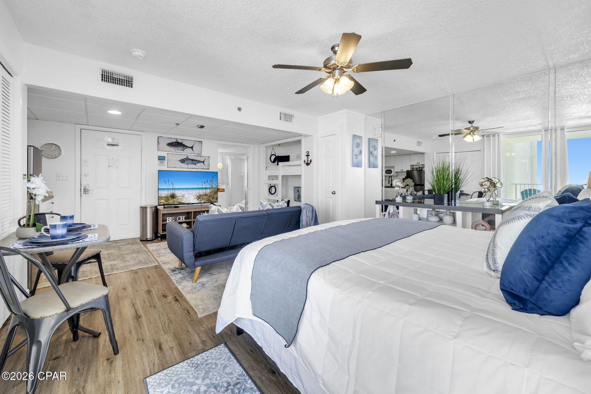 Long Beach Towers I - Residential
