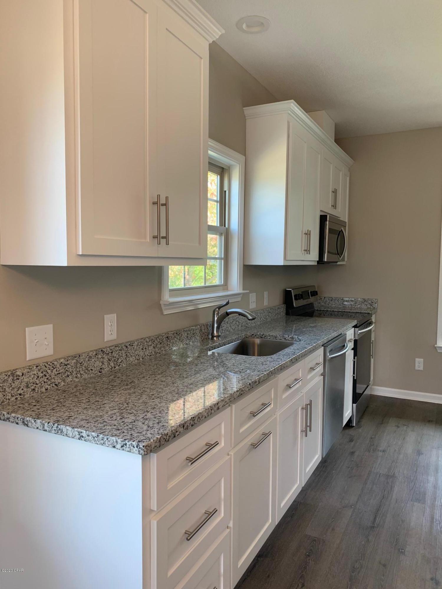 Sheffields 2nd - Residential Lease