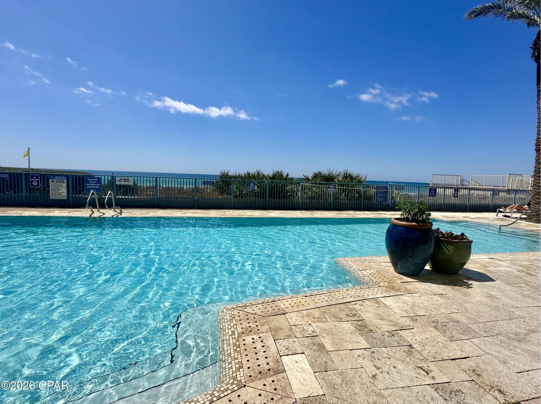 Sterling Breeze - Residential