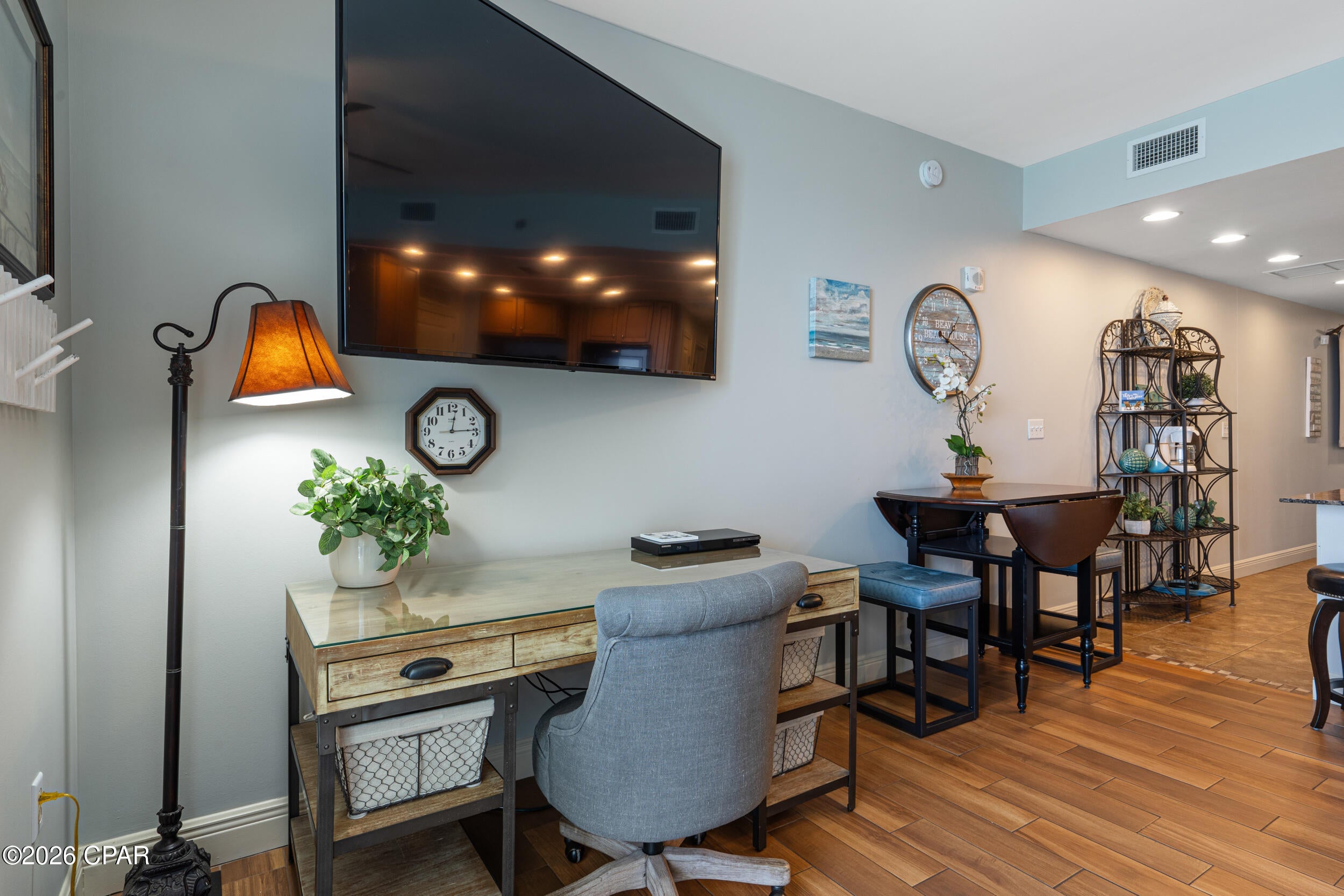 Sterling Breeze - Residential