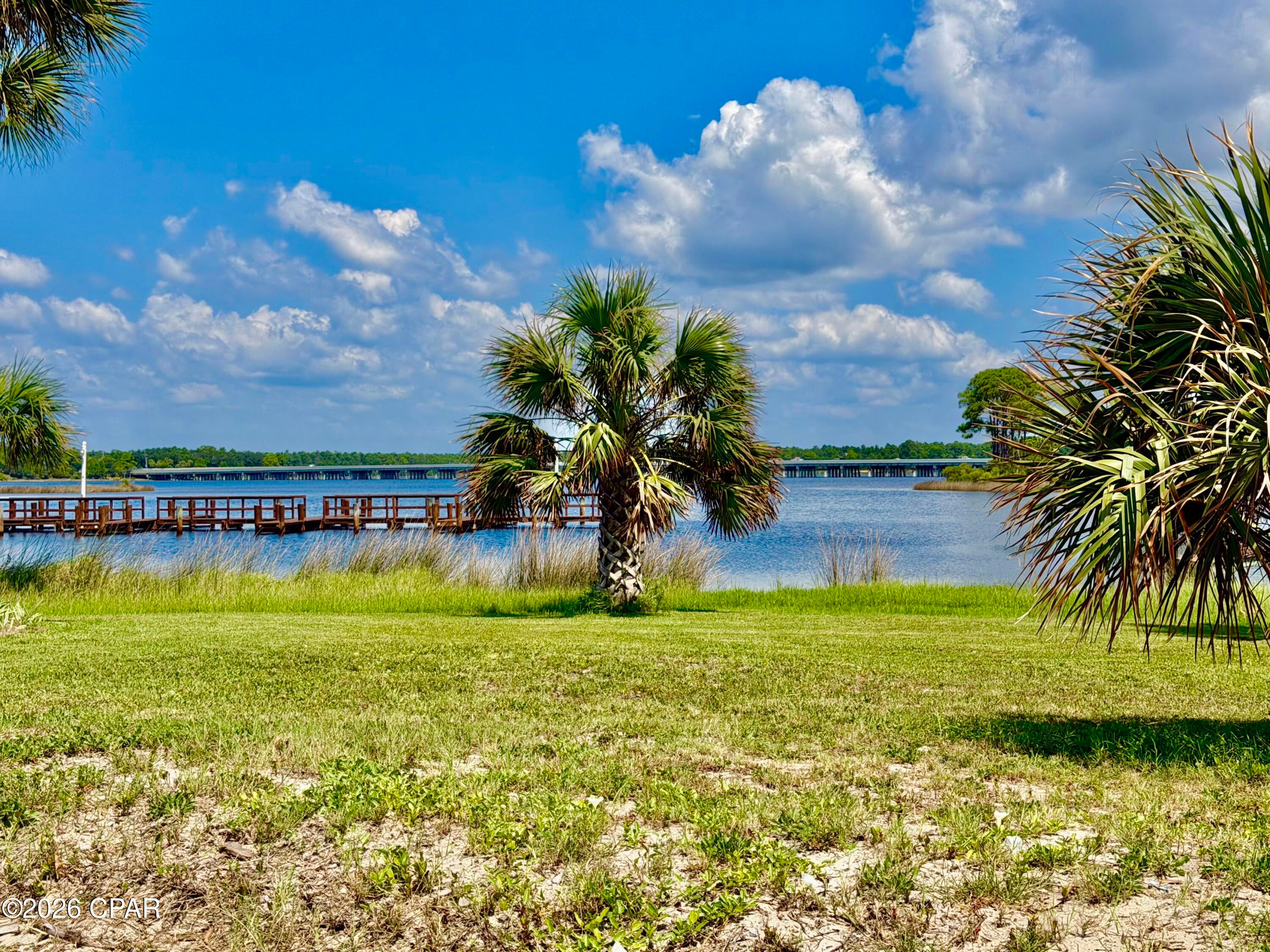 Carillon Beach - Land