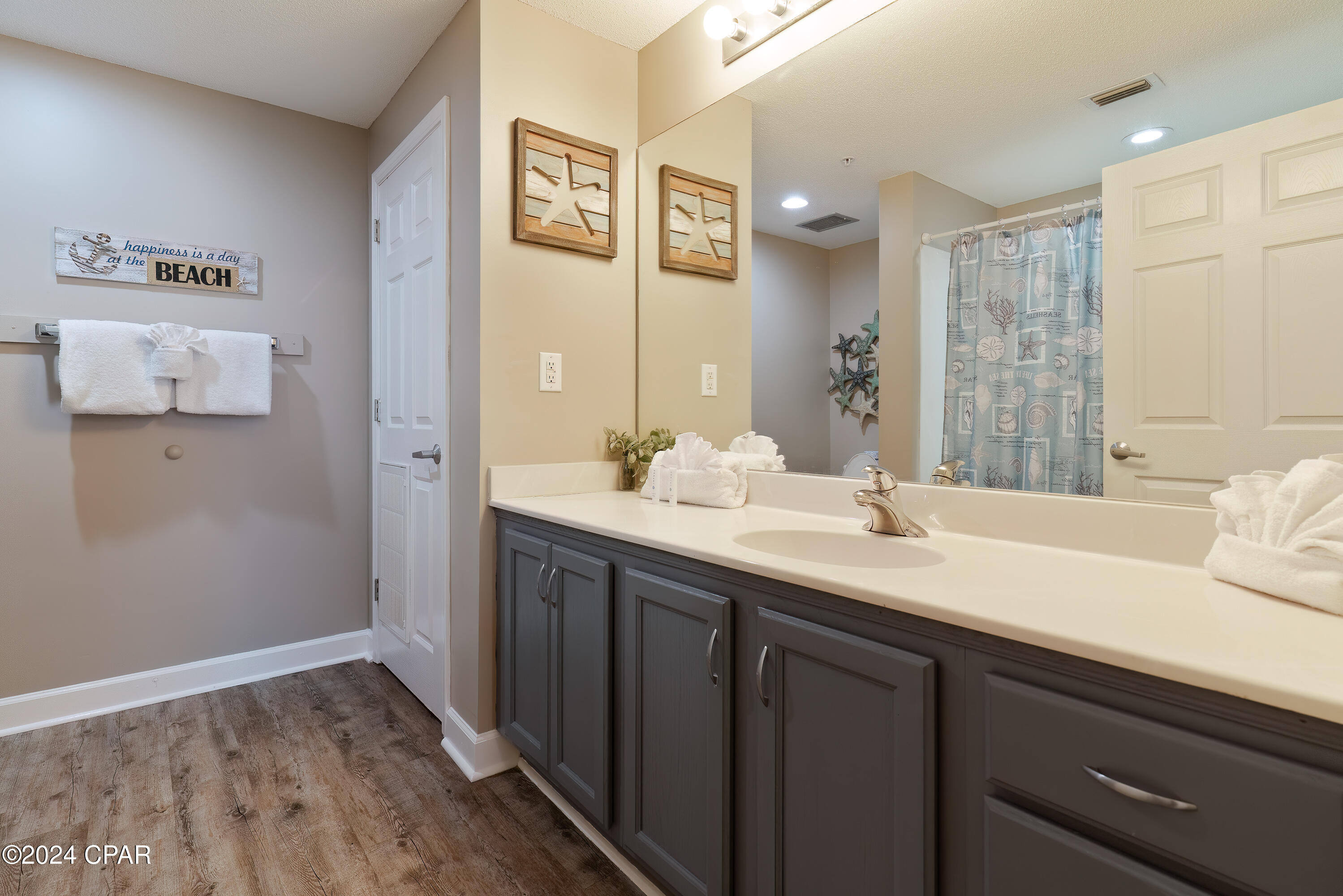 Sterling Reef - Residential