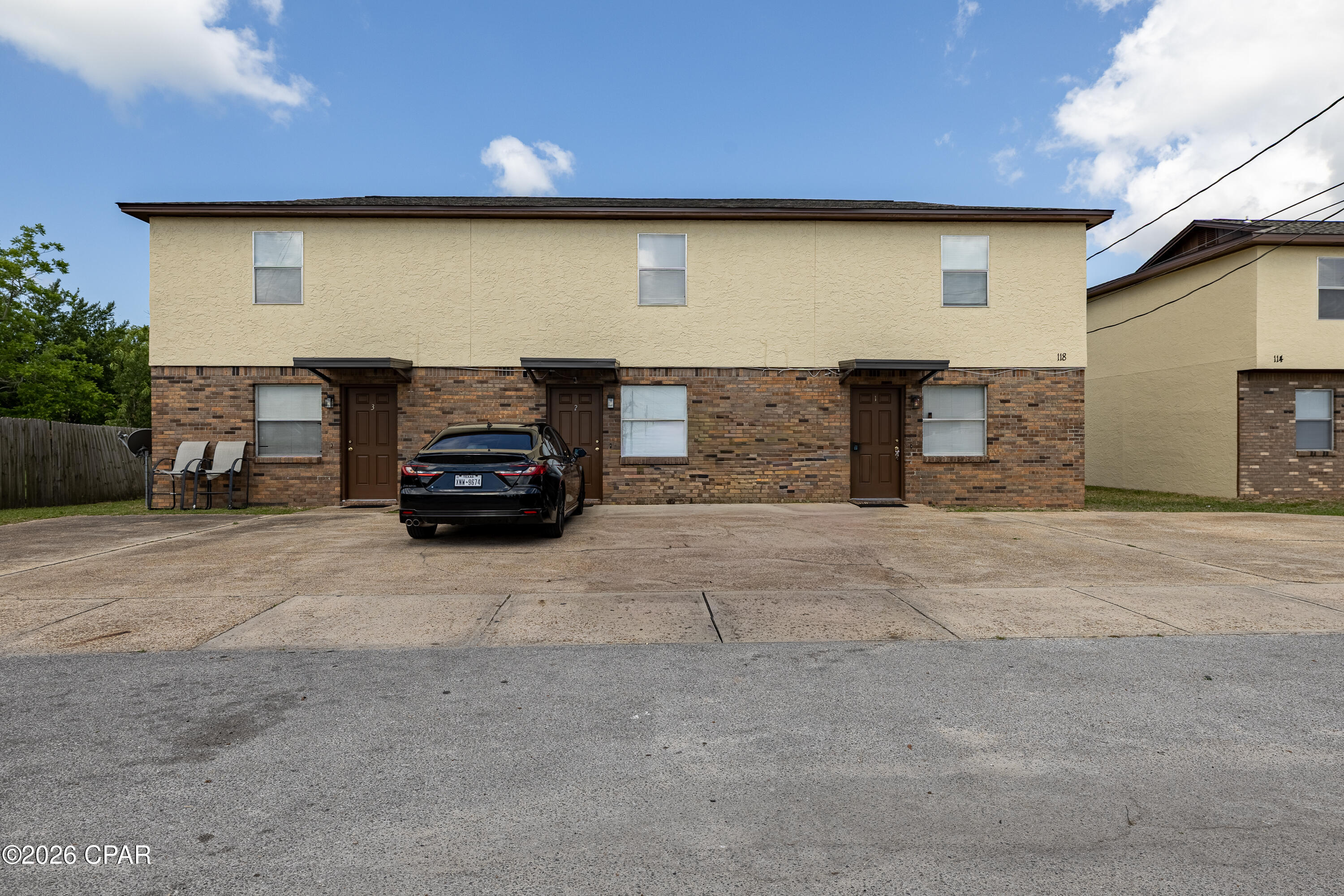 Lakewood - Commercial Sale