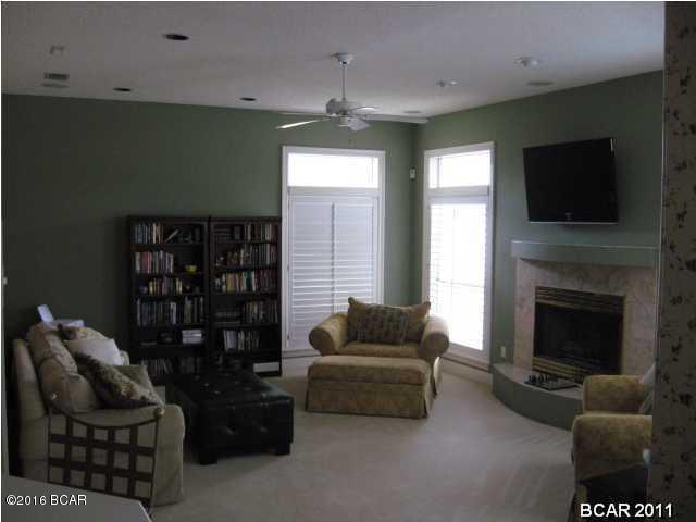 Country Club Harbour Estates - Residential