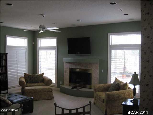 Country Club Harbour Estates - Residential