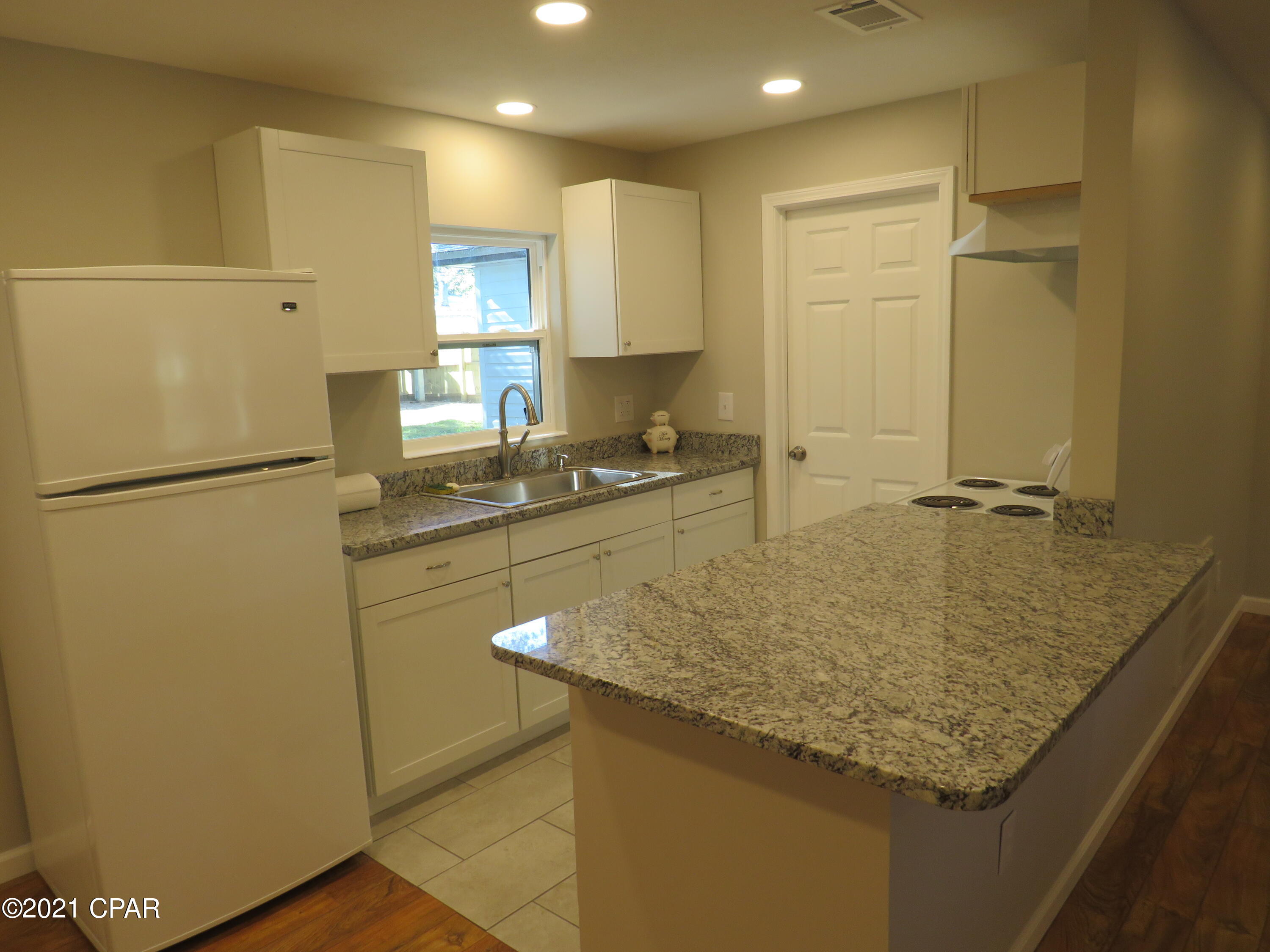 Sunny Hills - Residential