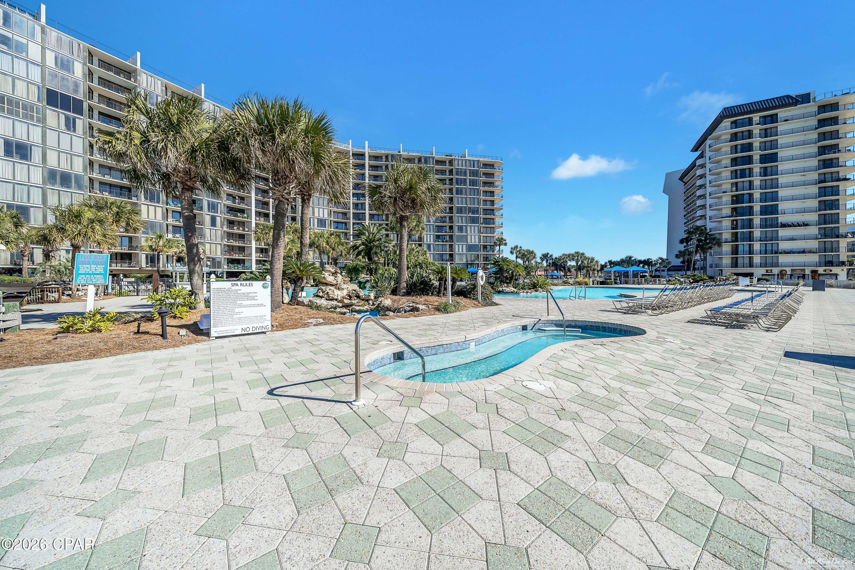 Edgewater Golf Villas 5 B - Residential