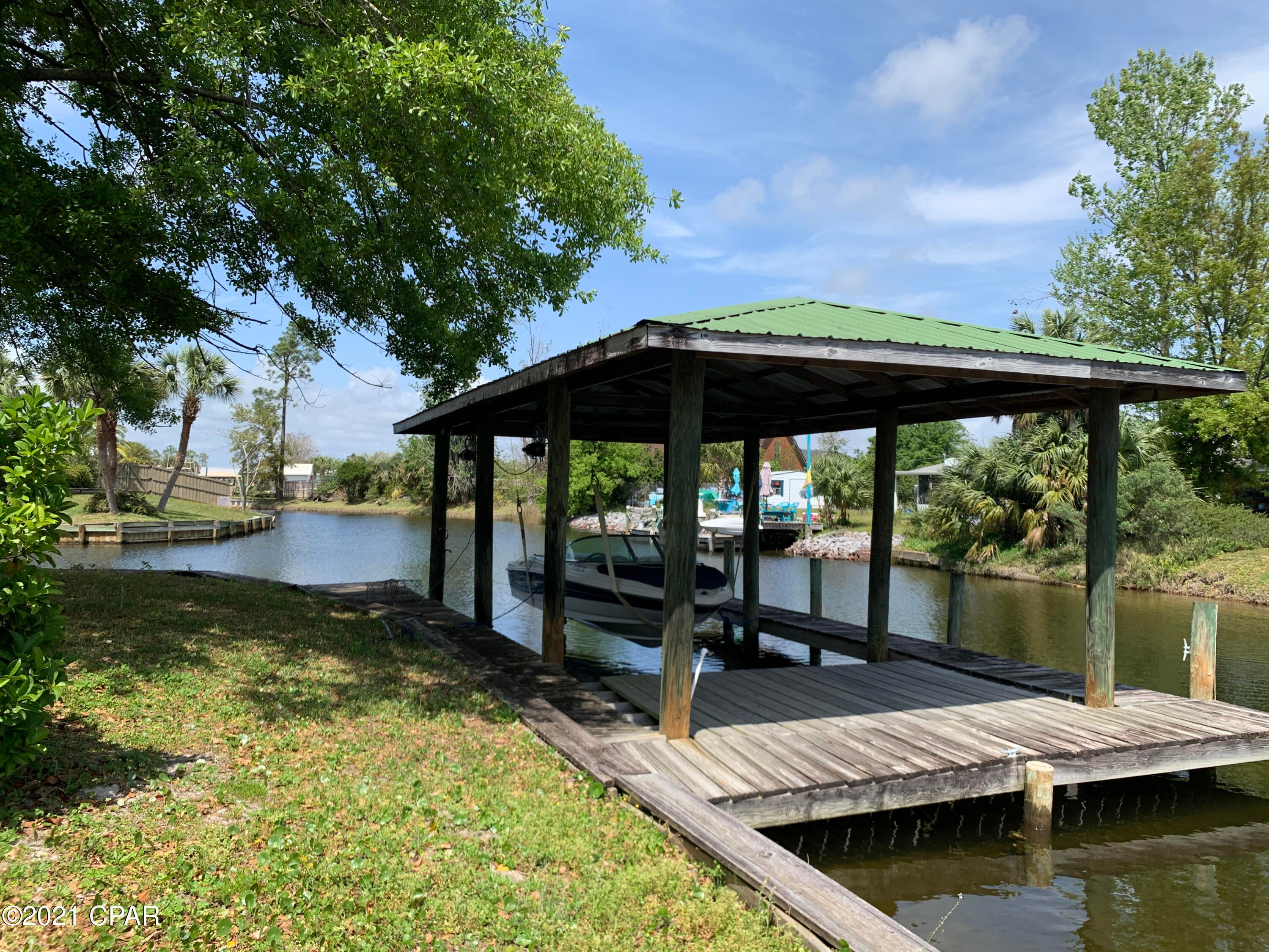Baywood Shores Estates - Residential