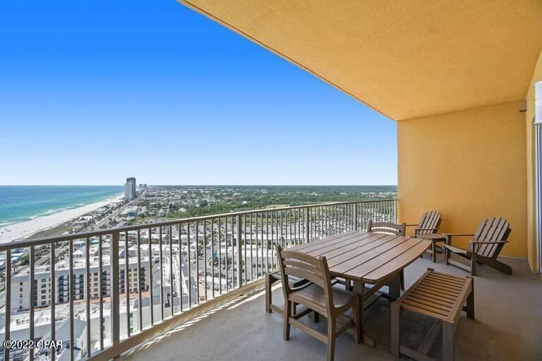 Calypso Towers III - Residential