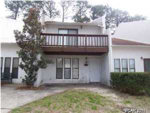 2 BR 1 BA townhome convenient to Thomas Drive businesses, restaurants and beach. All sizes are approximate, please measure and verify if important. School assignments are subject to change, please check with Bay County for most accurate information. Pets allowed with owner approval and NON REFUNDABLE pet fee of $150.00 per pet. Breed restrictions apply.