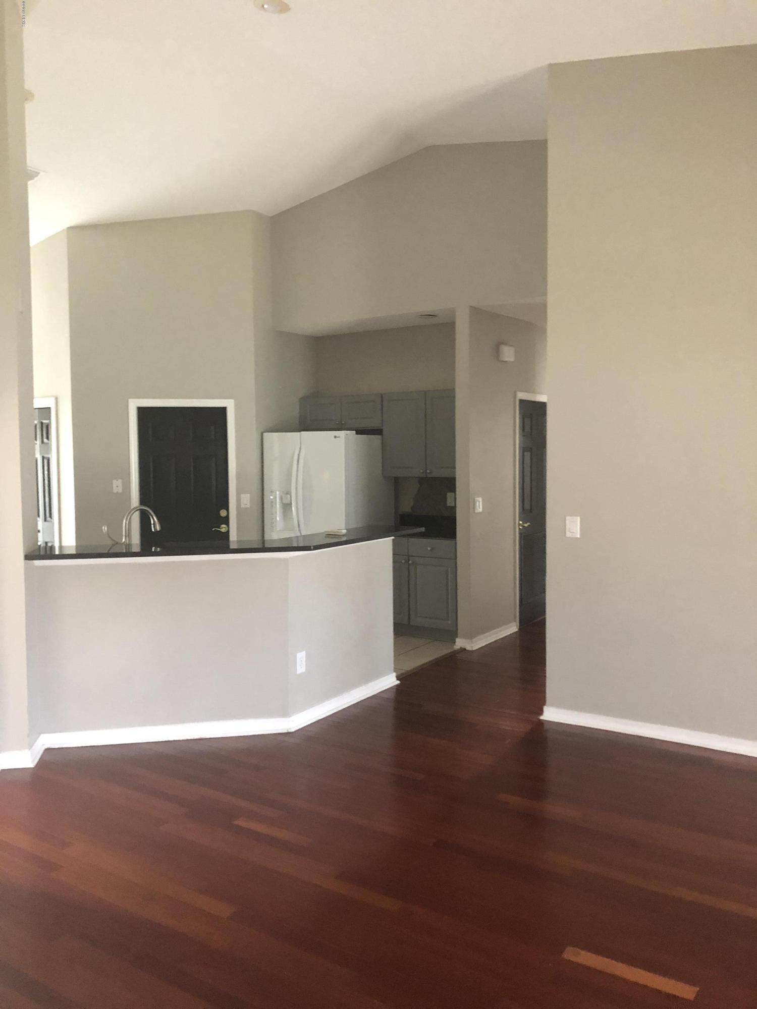 Hammocks - Residential Lease