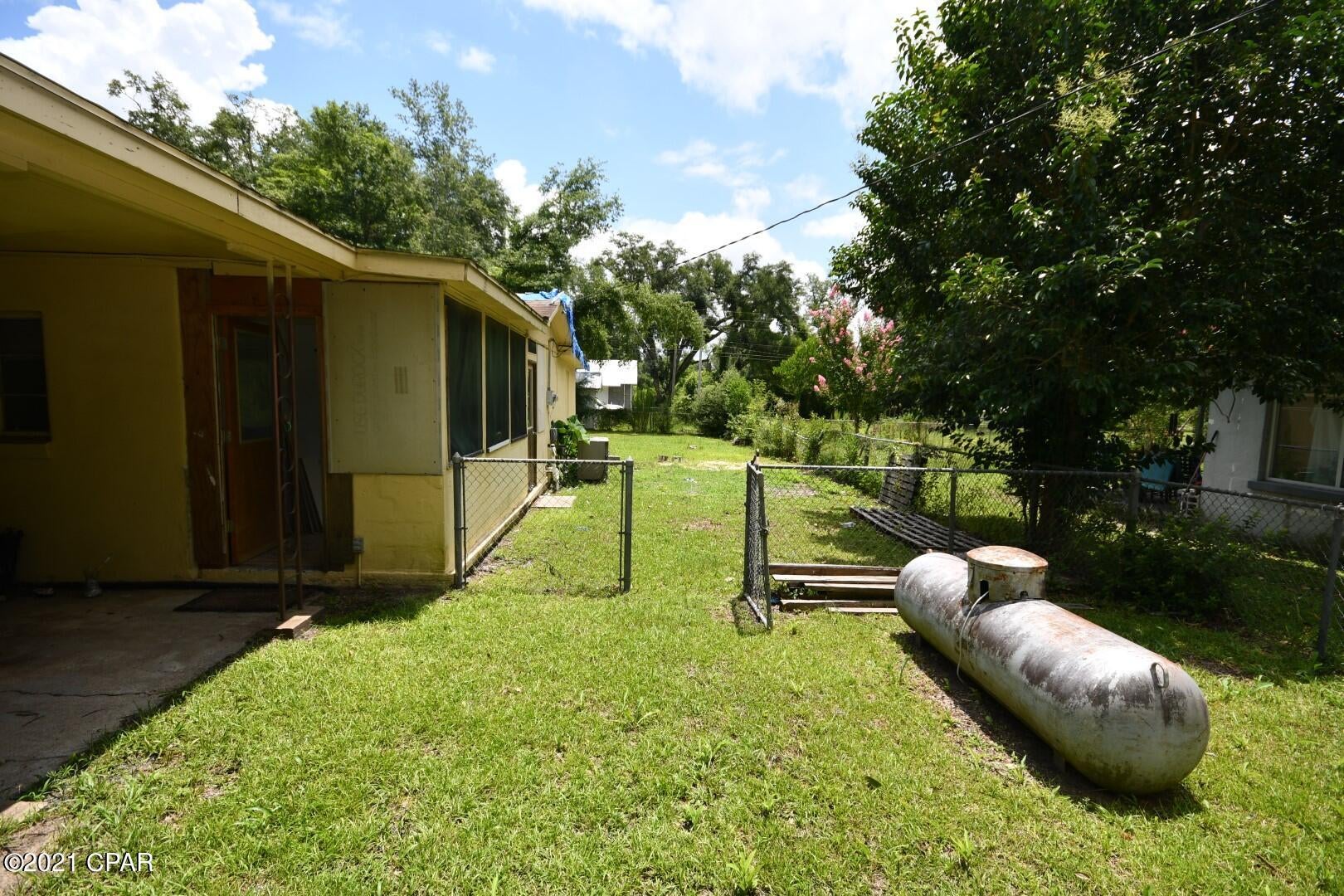 [No Recorded Subdiv] - Residential