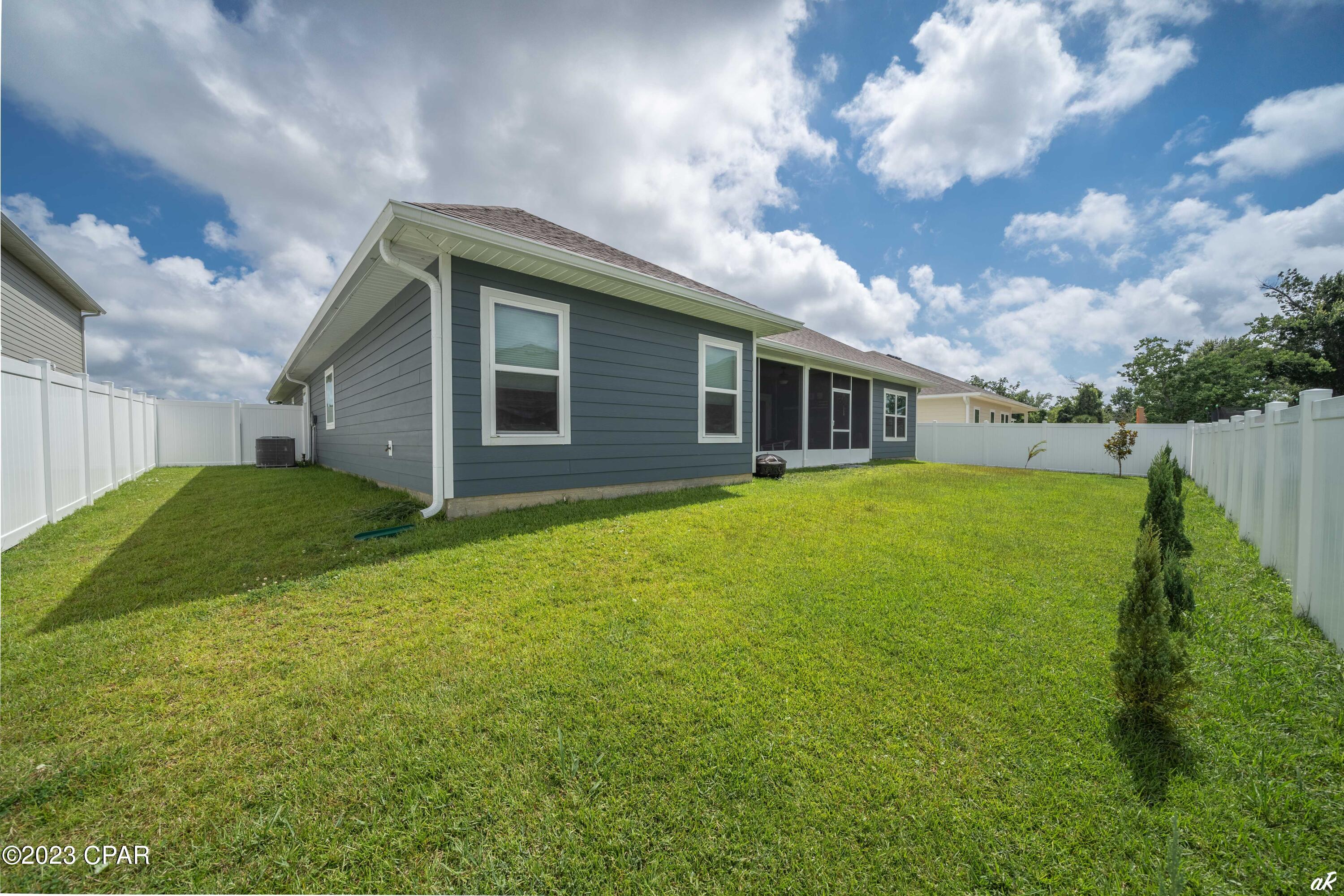 [No Recorded Subdiv] - Residential Lease