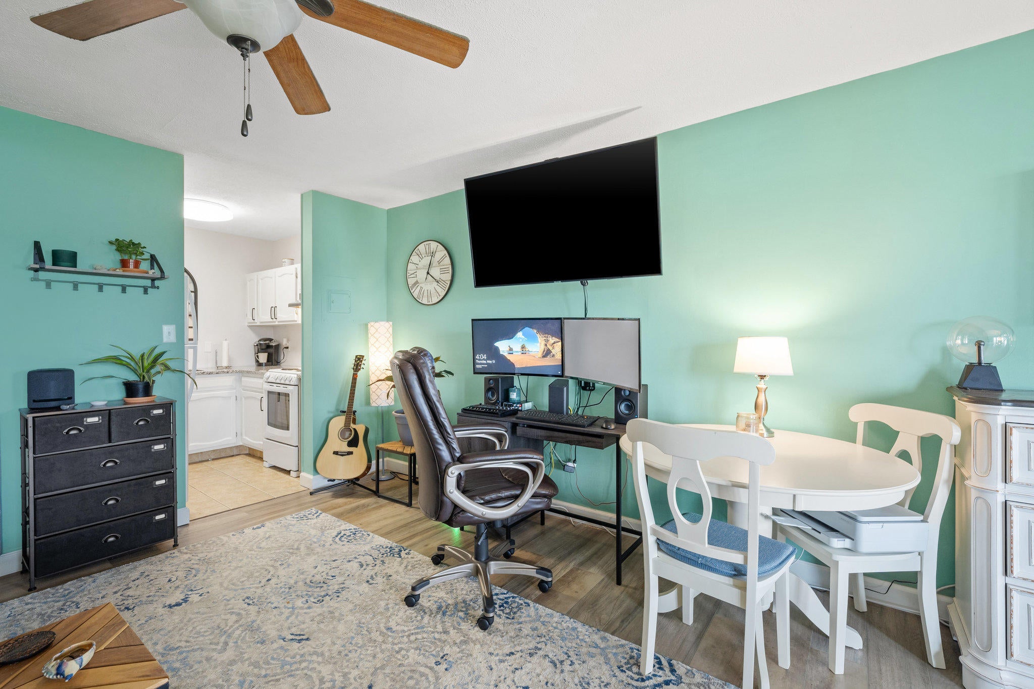 Lullwater Beach - Residential