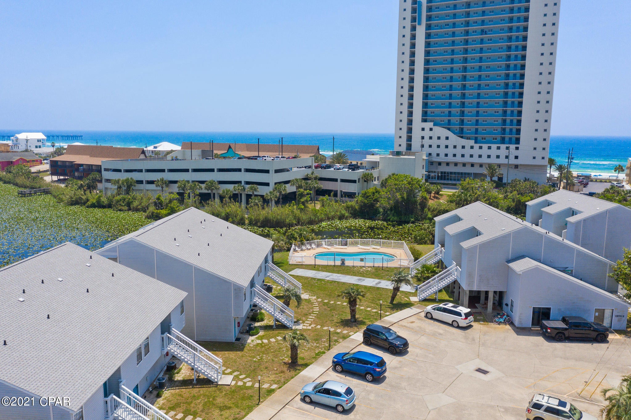 Lullwater Beach - Residential