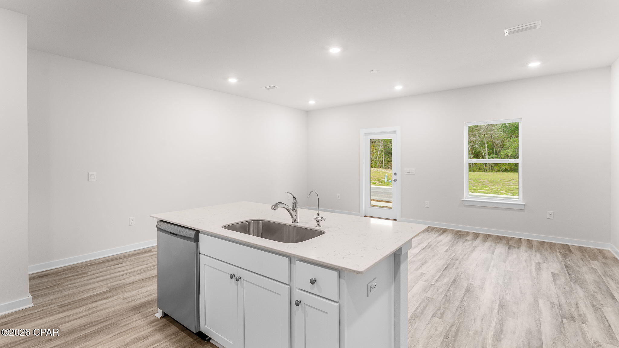 Colonial Landing - Residential