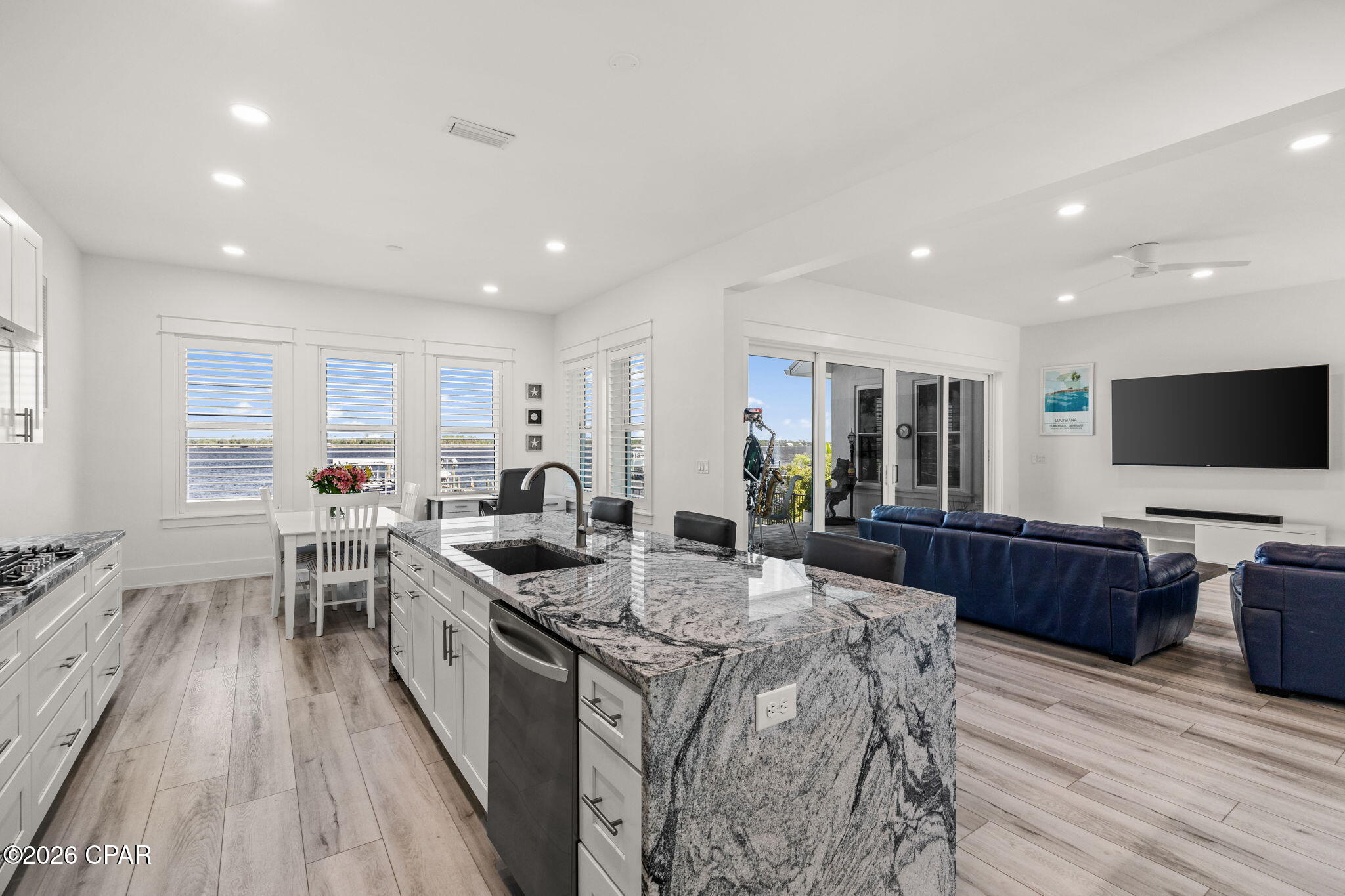 Country Club Harbour Estates - Residential