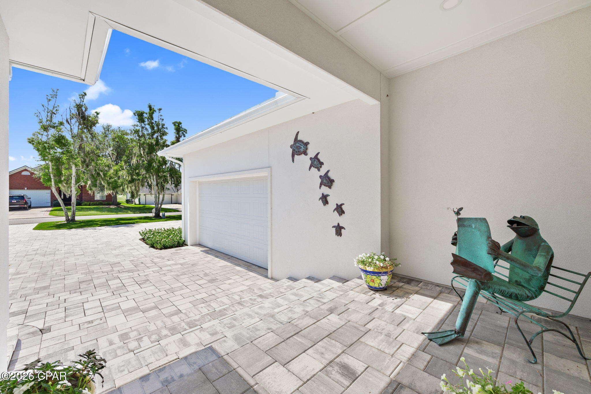 Country Club Harbour Estates - Residential