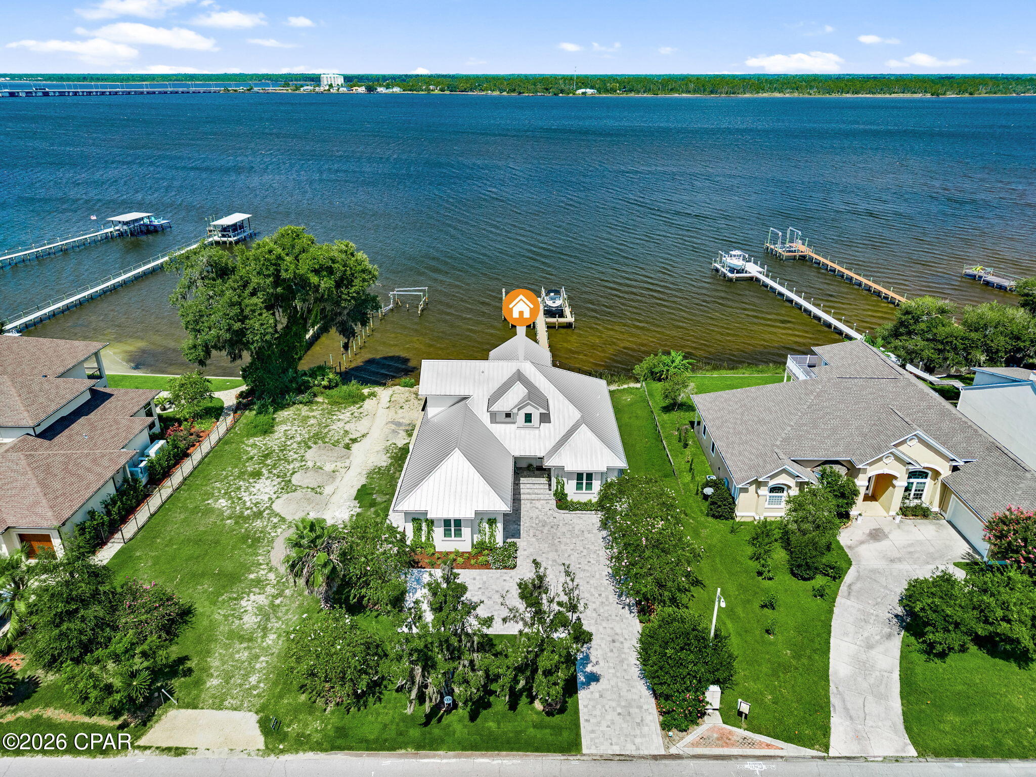 Country Club Harbour Estates - Residential